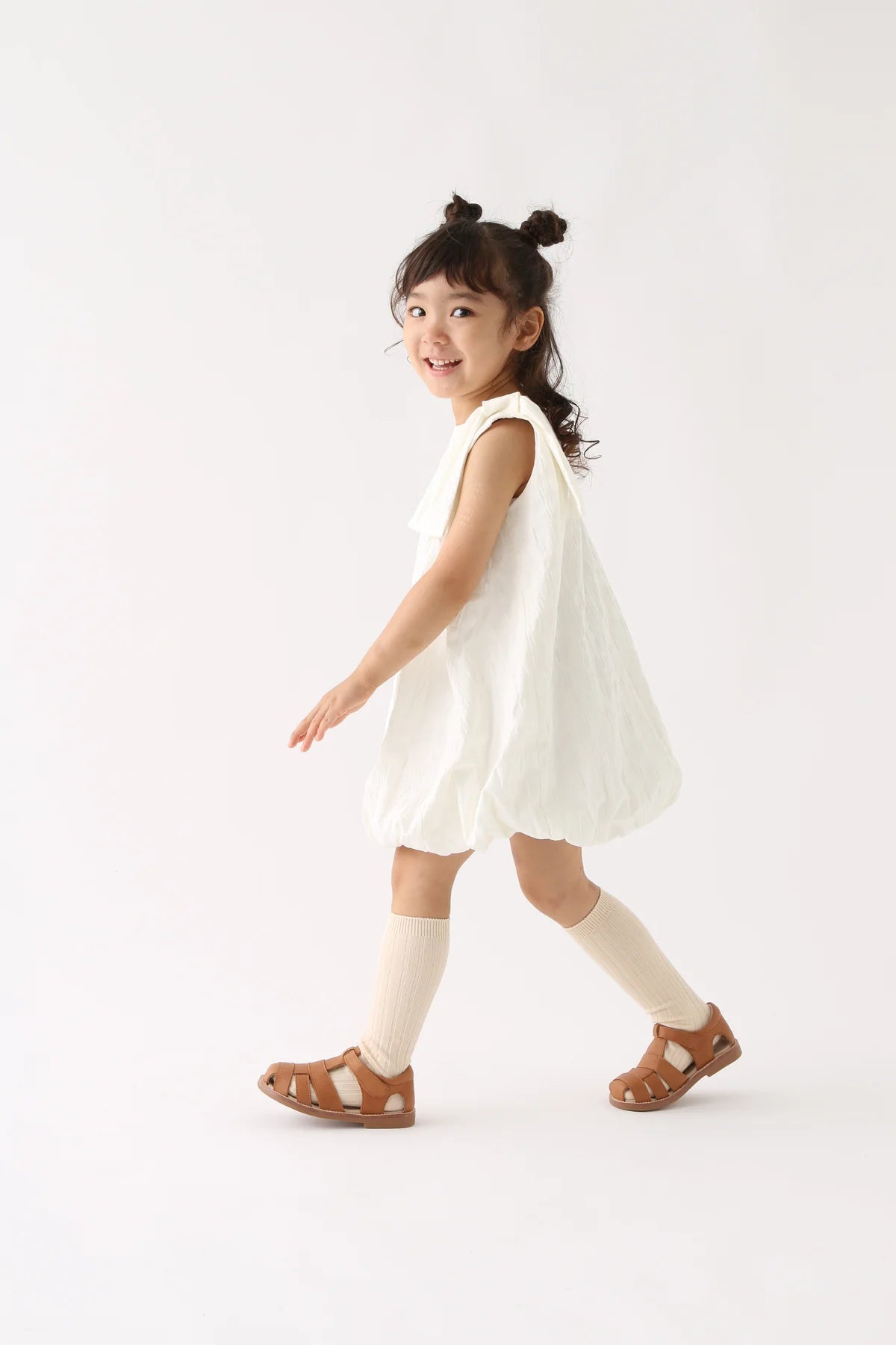 3elves 本革 グルカサンダル Brown