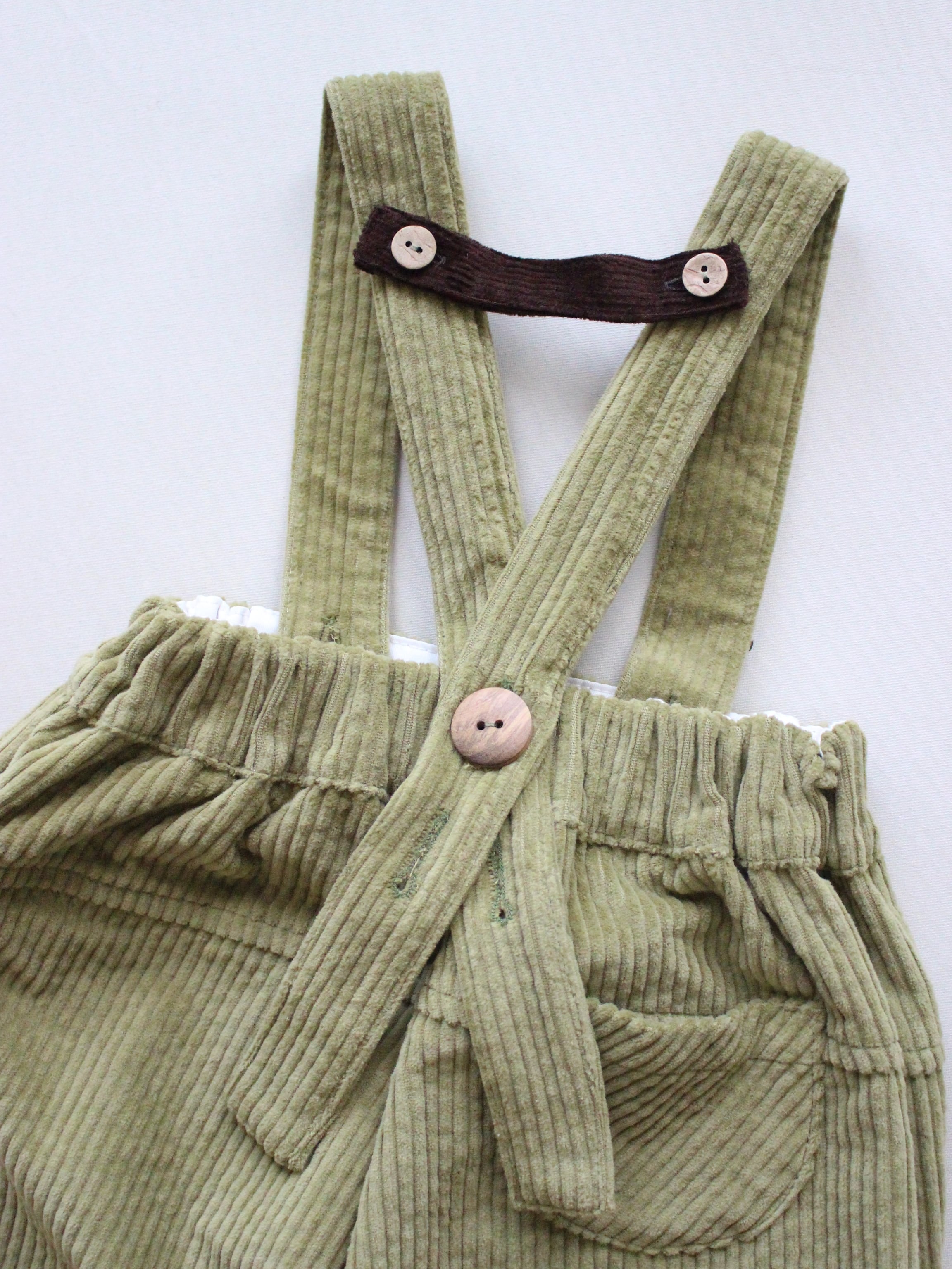 HELLO LUPO Brooks Trousers - Wasabi Corduroy