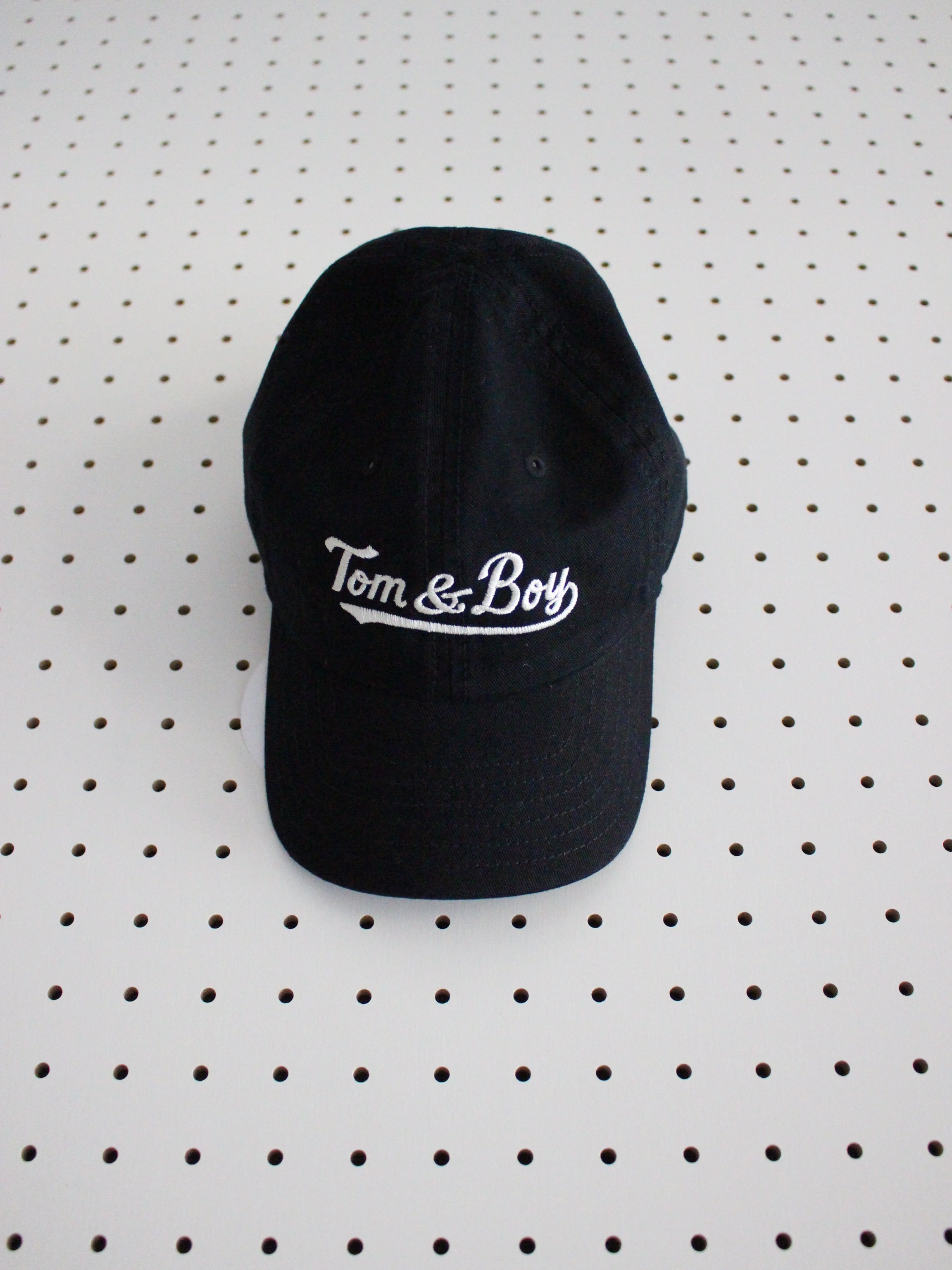 TOM & BOY Black Cap