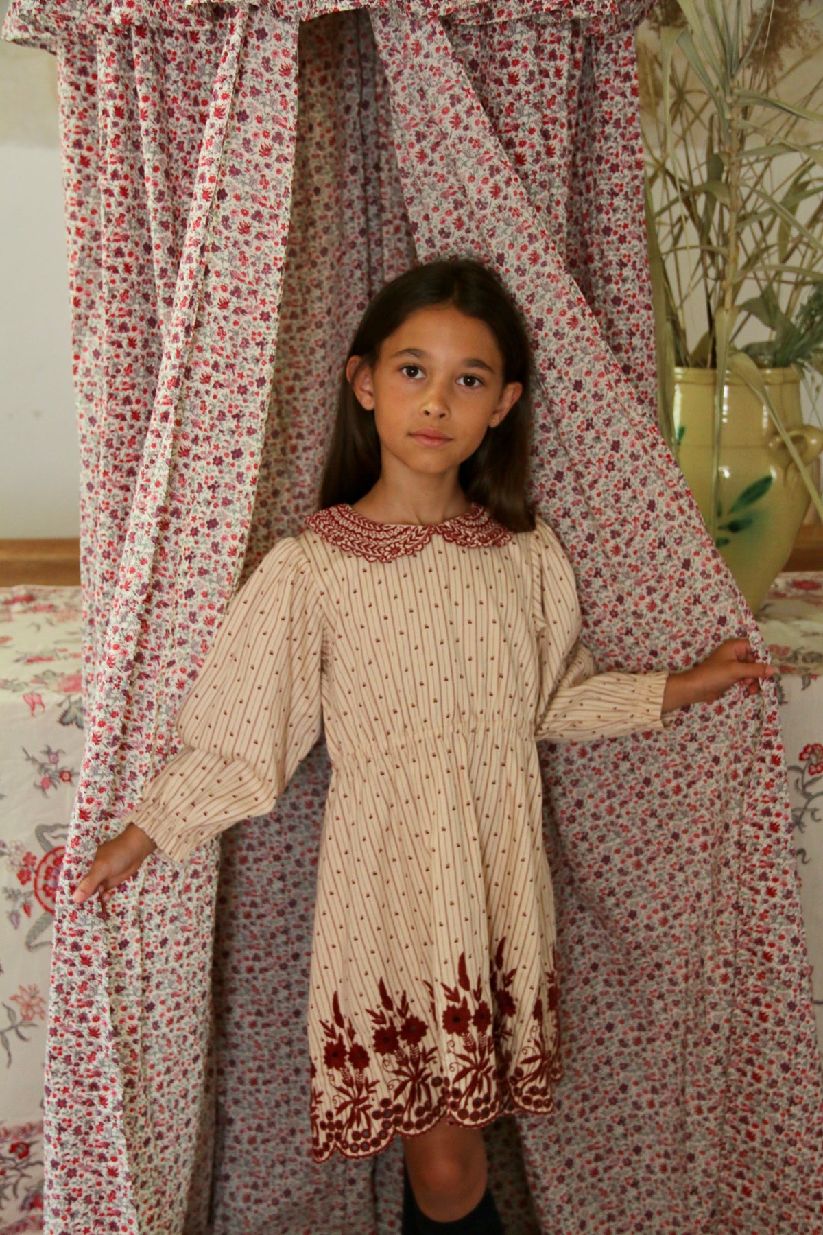 BONJOUR DIARY Embroidered dress Provencal print - denim eyelette