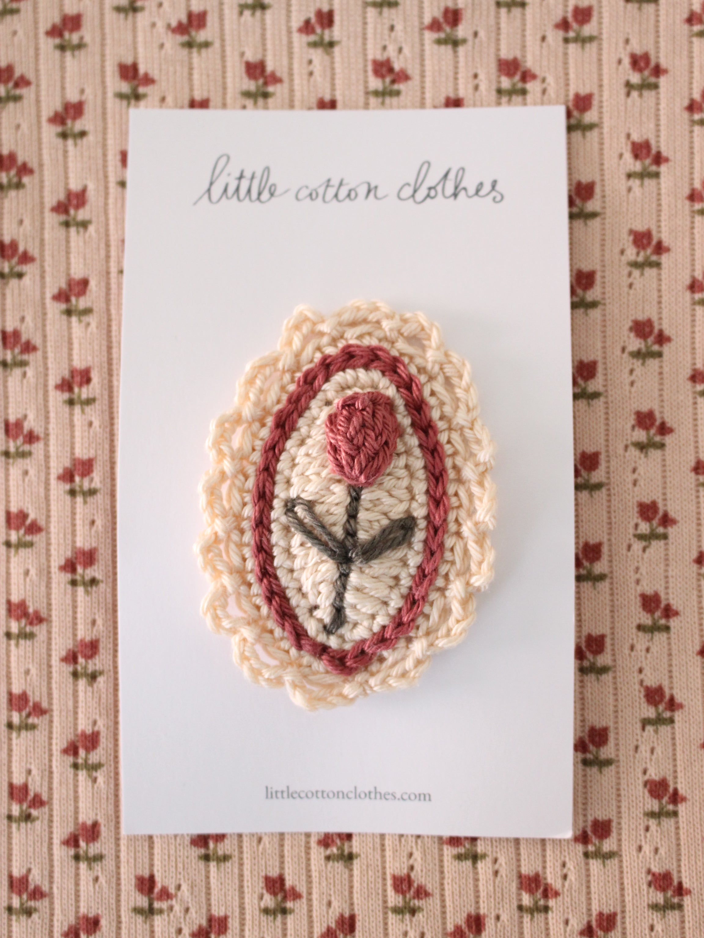 little cotton clothes Crochet Hair Clip Tulip - Pink