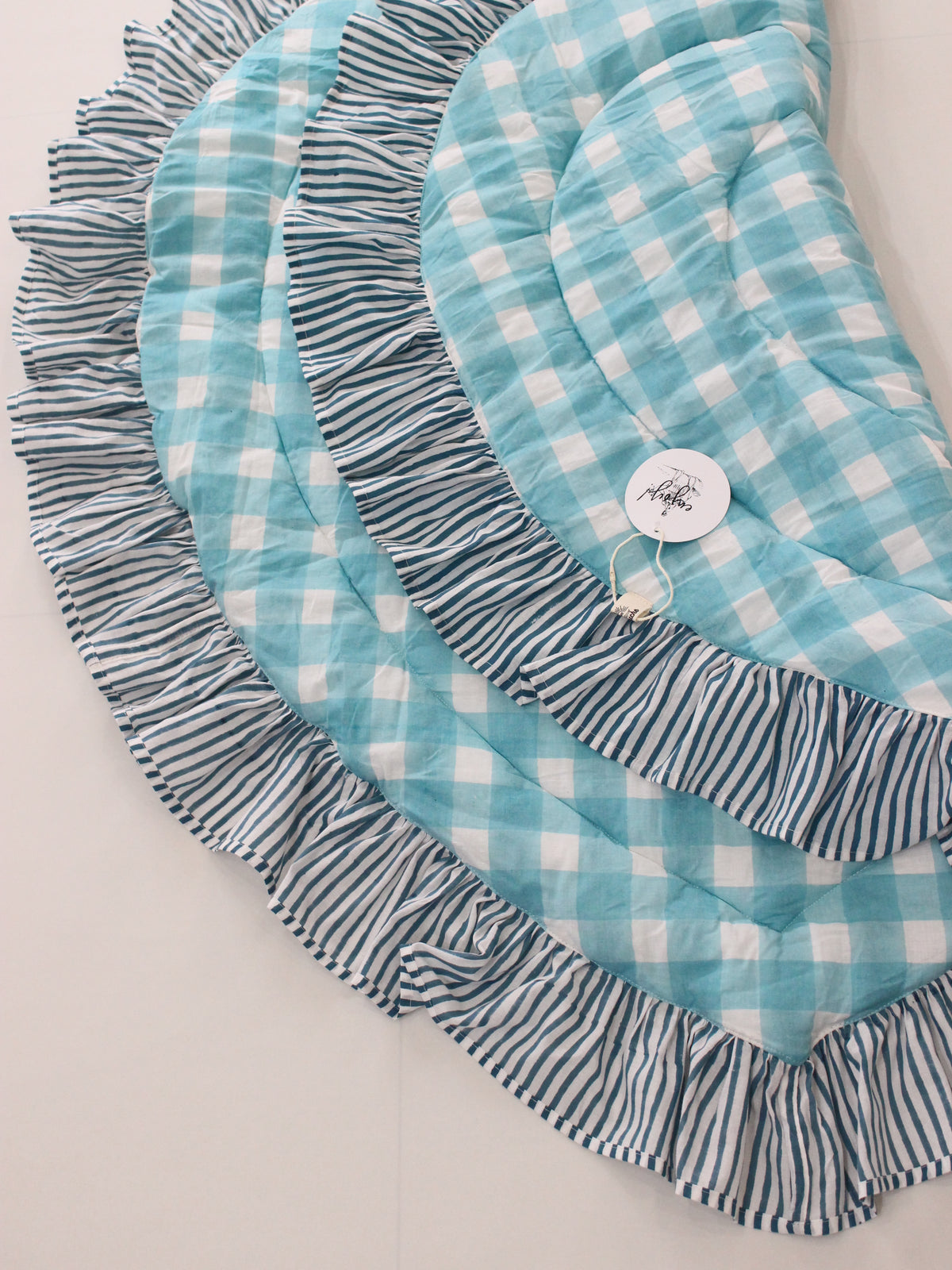 saruche Heart Frill Mat Light Blue Gingham