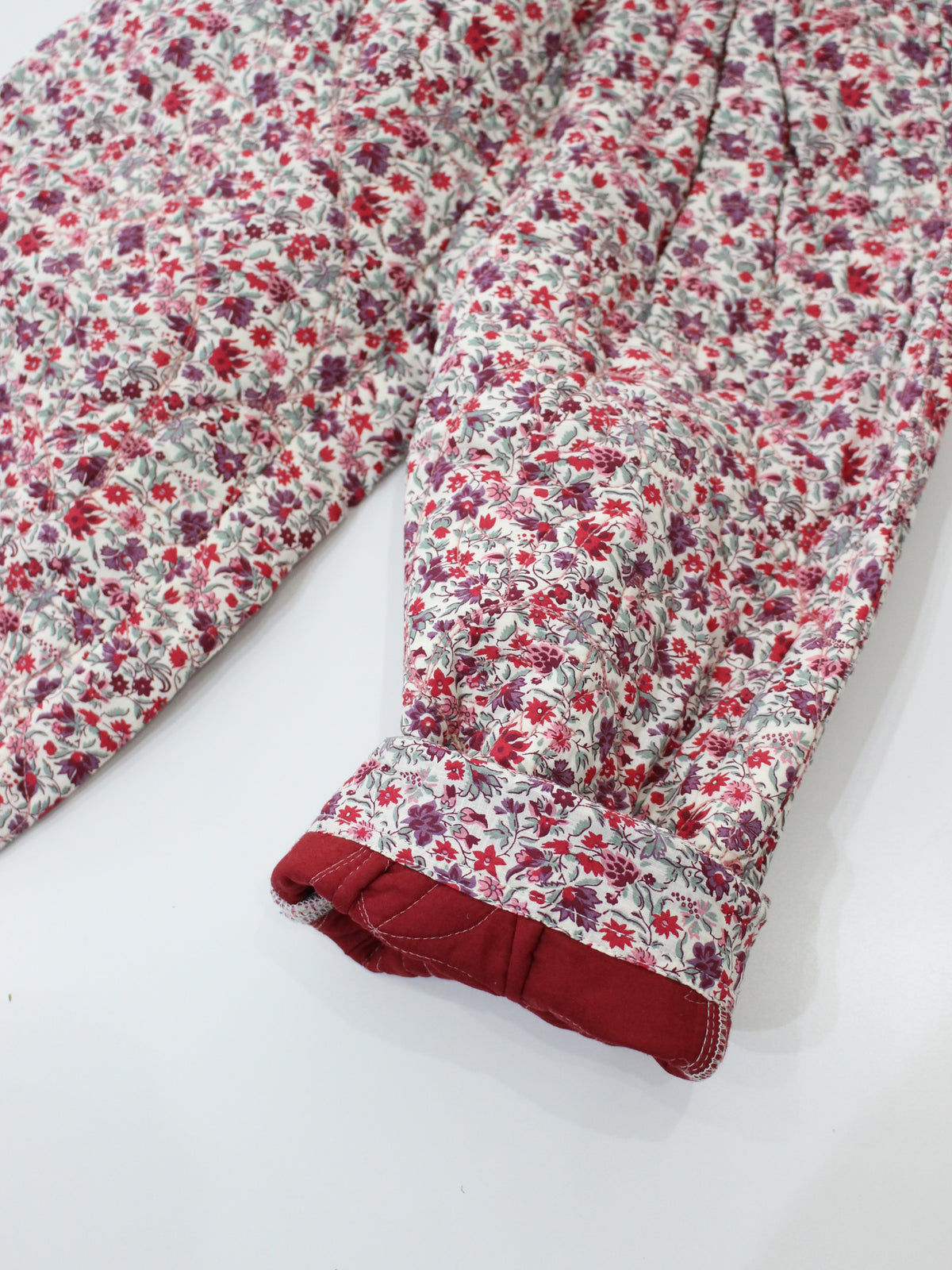 BONJOUR DIARY Quilted pant Flowers field print