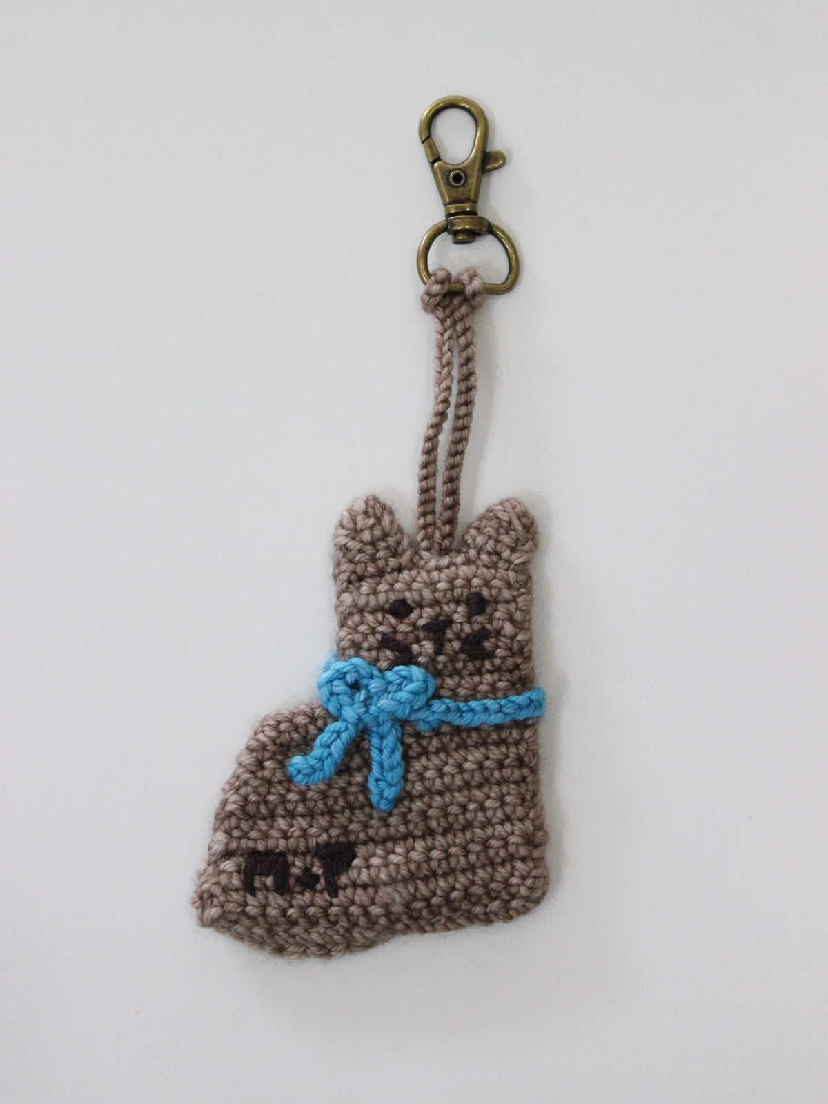 Misha & Puff KITTEN BAG CHARM (BRUT) 26wi Drop1