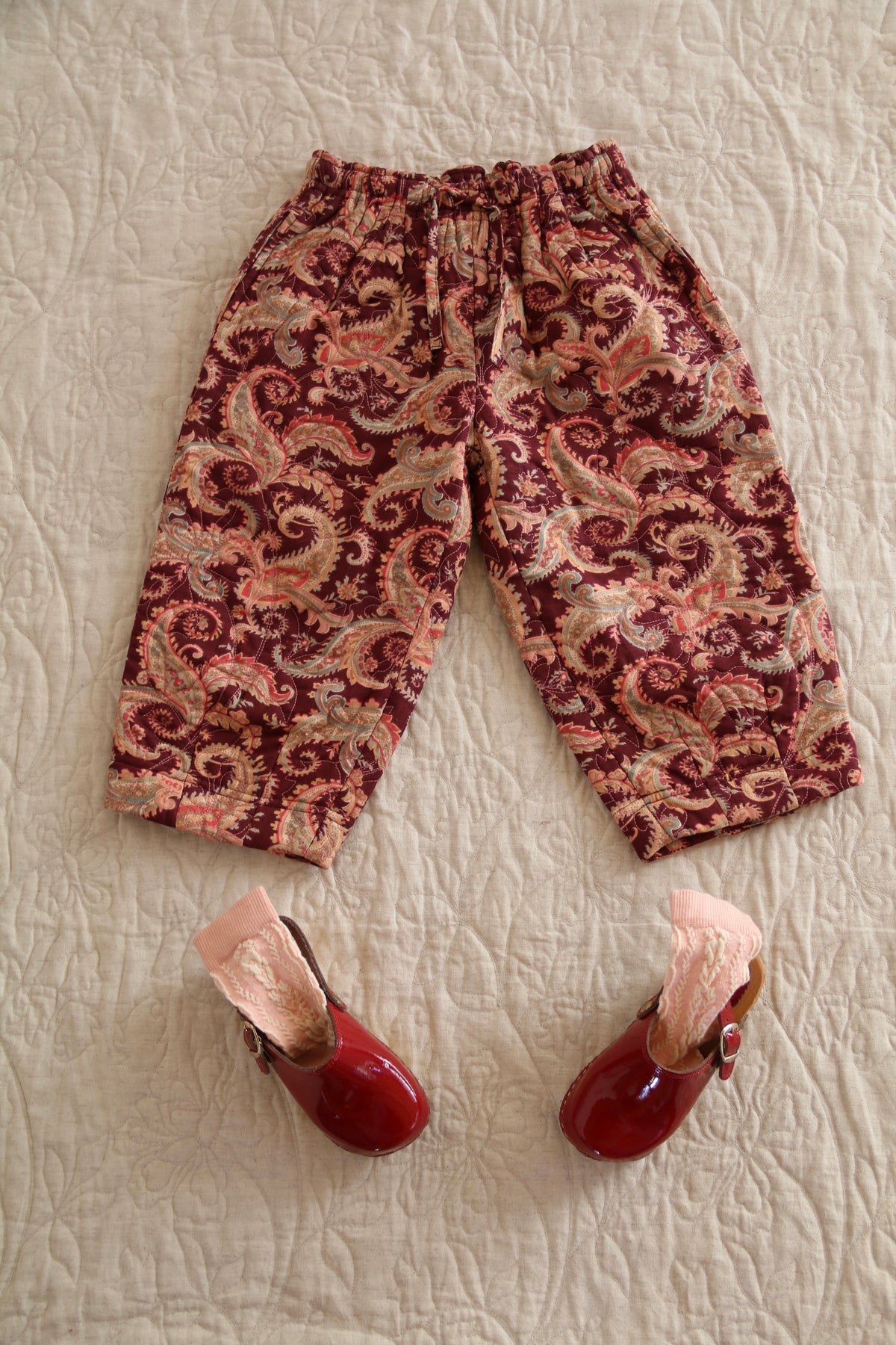 BONJOUR DIARYか Quilted pant Burgundy cashmere print - organic slub