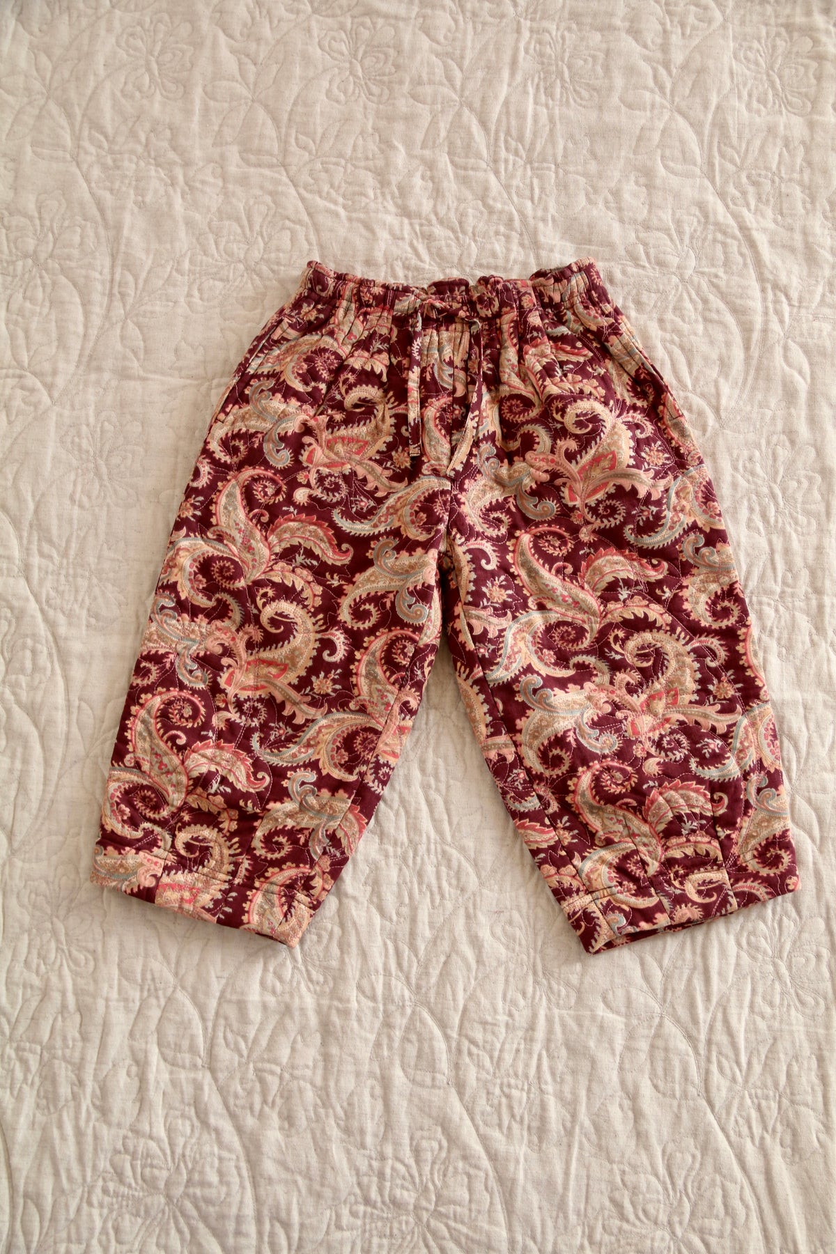 BONJOUR DIARYか Quilted pant Burgundy cashmere print - organic slub