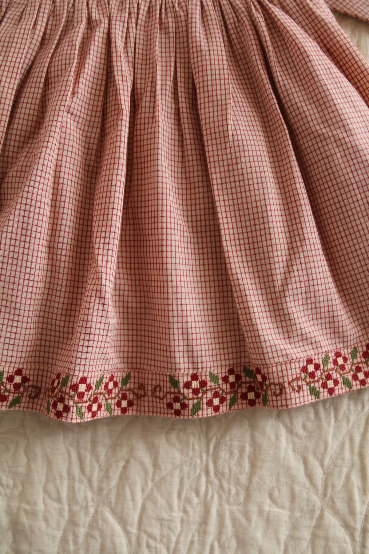 BONJOUR DIARY Embroidered dress Nude check