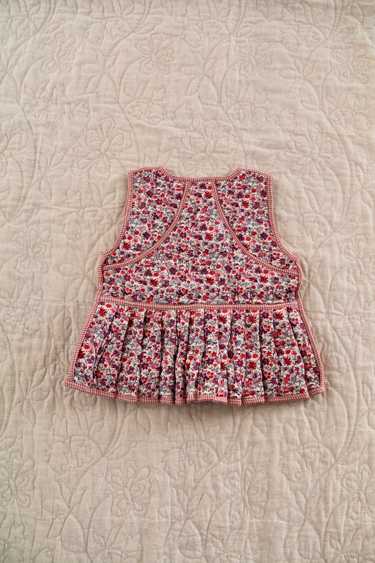 BONJOUR DIARY Jacket without sleeves Flowers field print