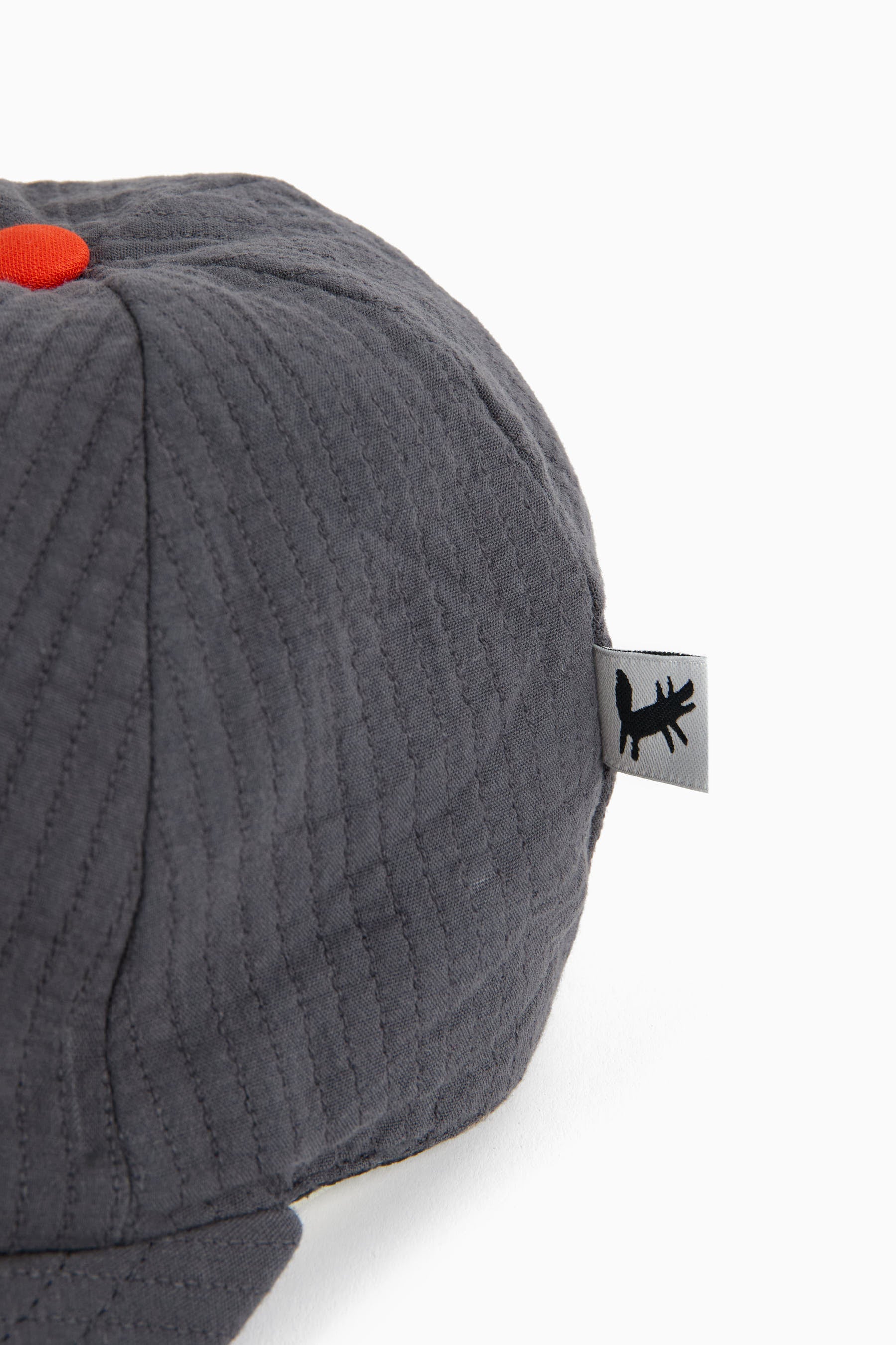 WOLF & RITA INÁCIO GRAPHITE