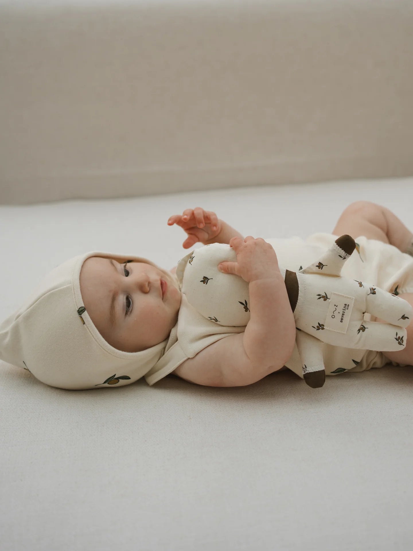 ORGANIC ZOO Olive Garden Pixie Bonnet