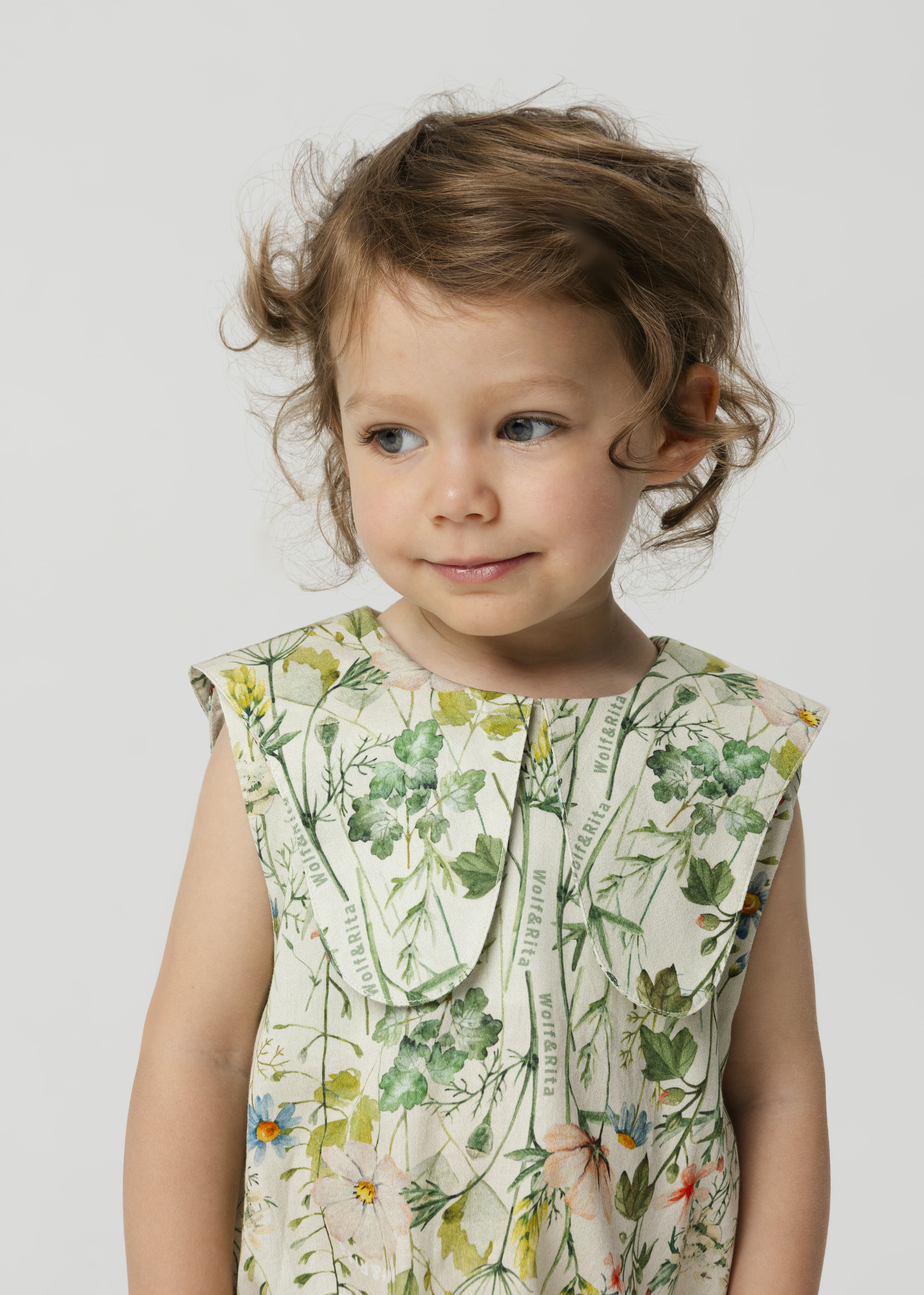 WOLF & RITA LUNA BLOOM