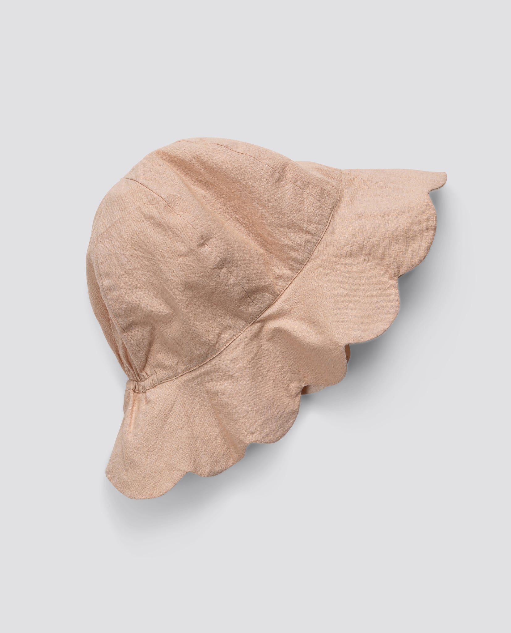 little cotton clothes Scalloped Hat Shell/Powder