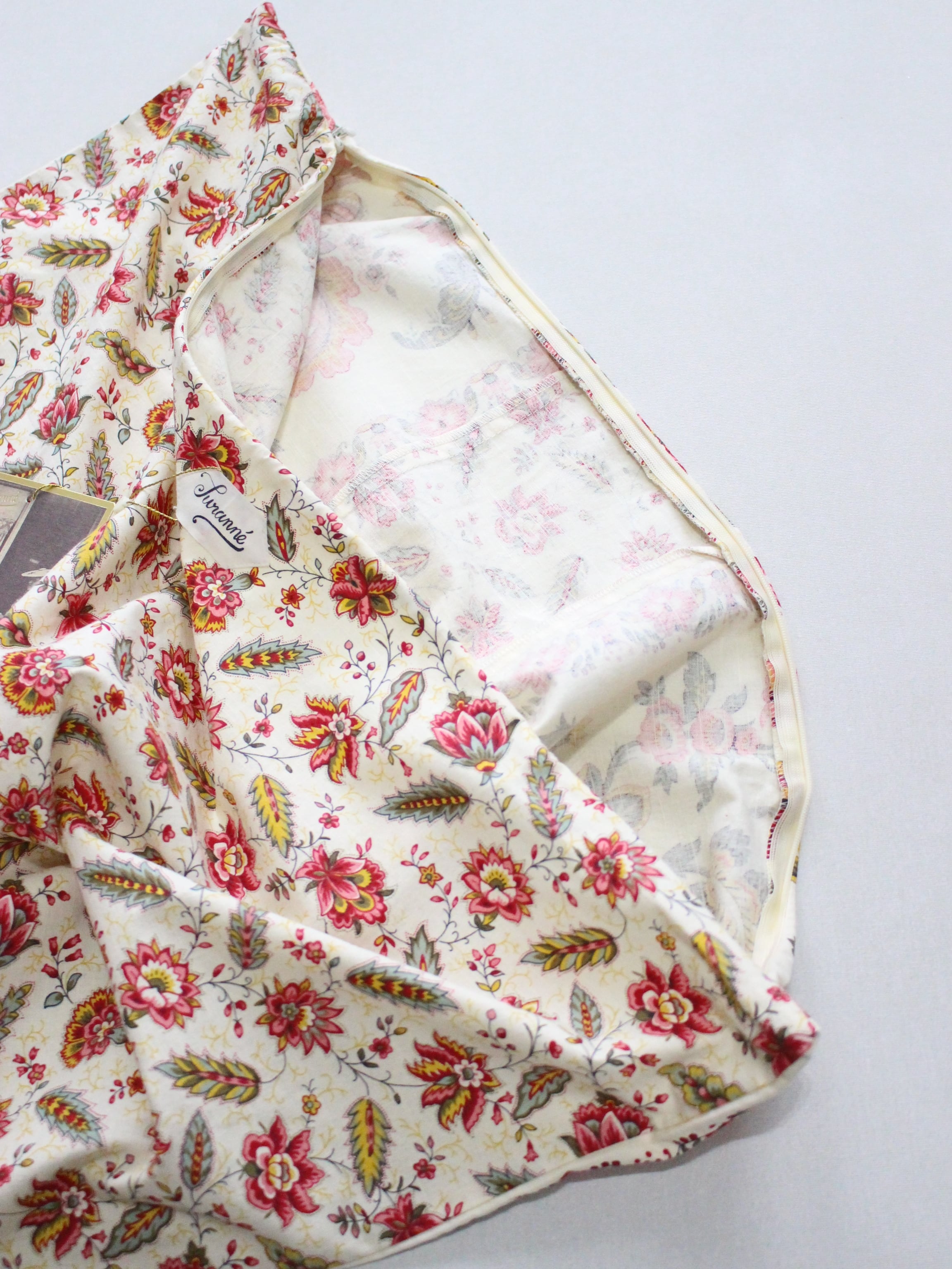 Suranné Pillow case Aline print