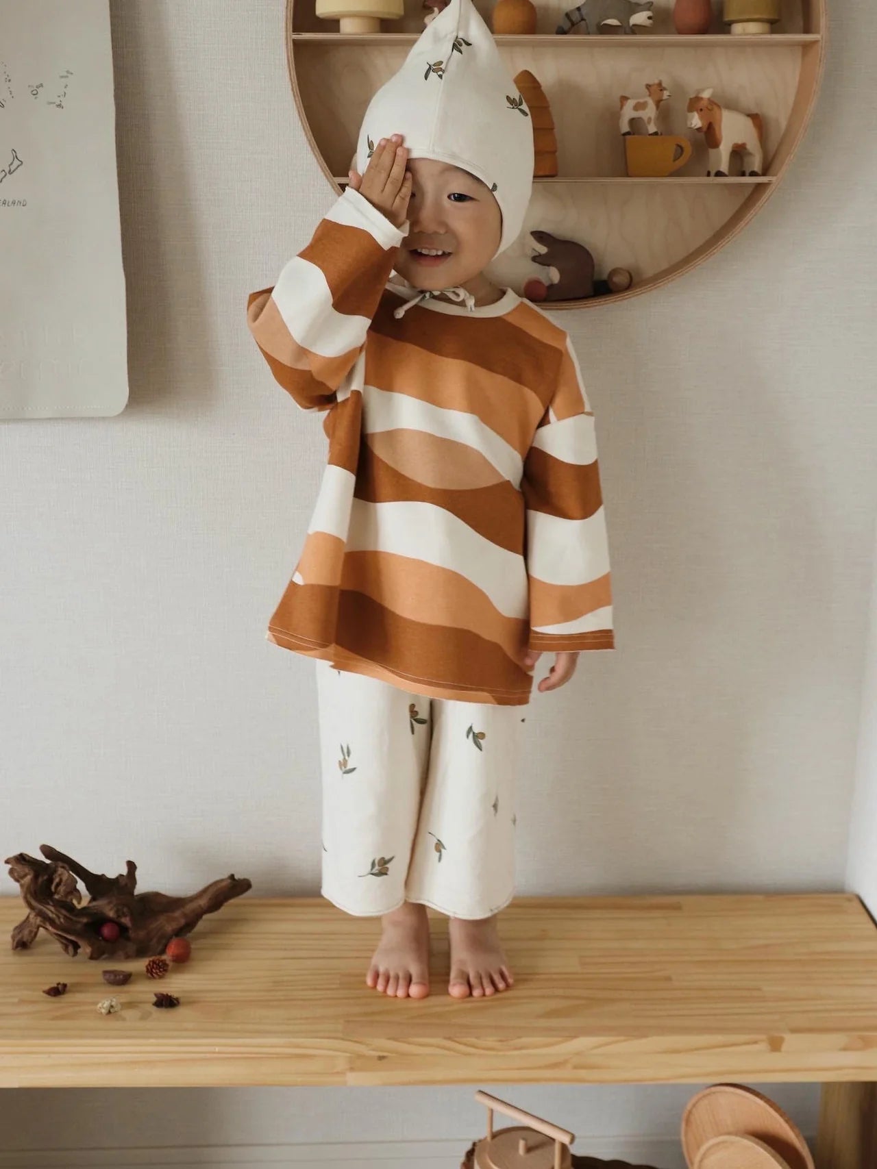 ORGANIC ZOO Olive Garden Pixie Bonnet