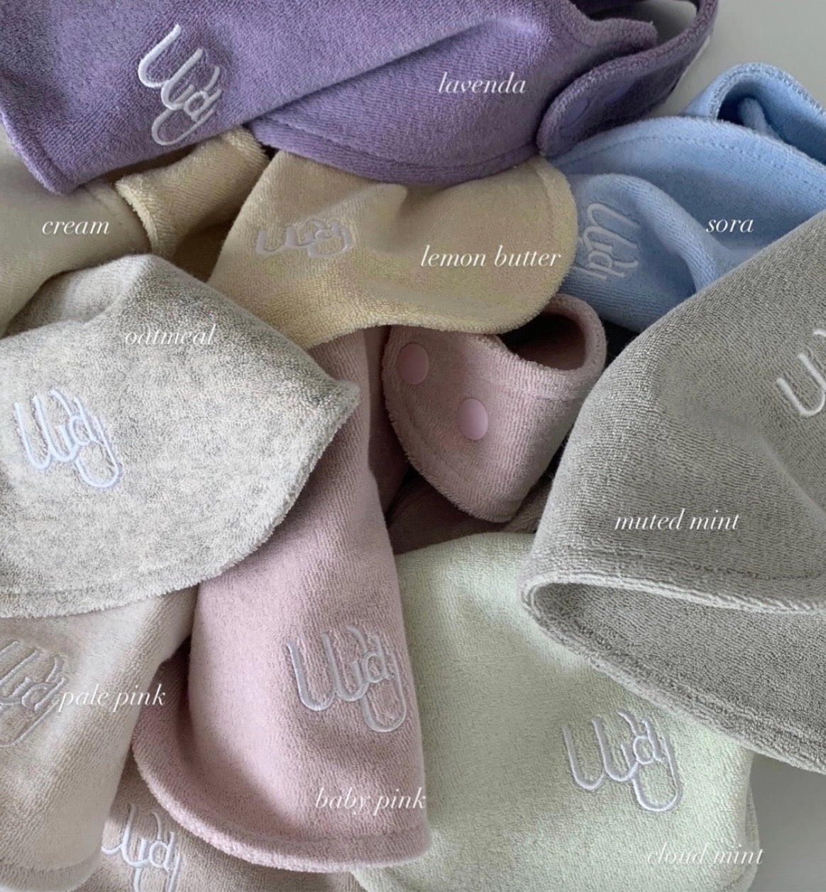 would U  cloud terry bibs　