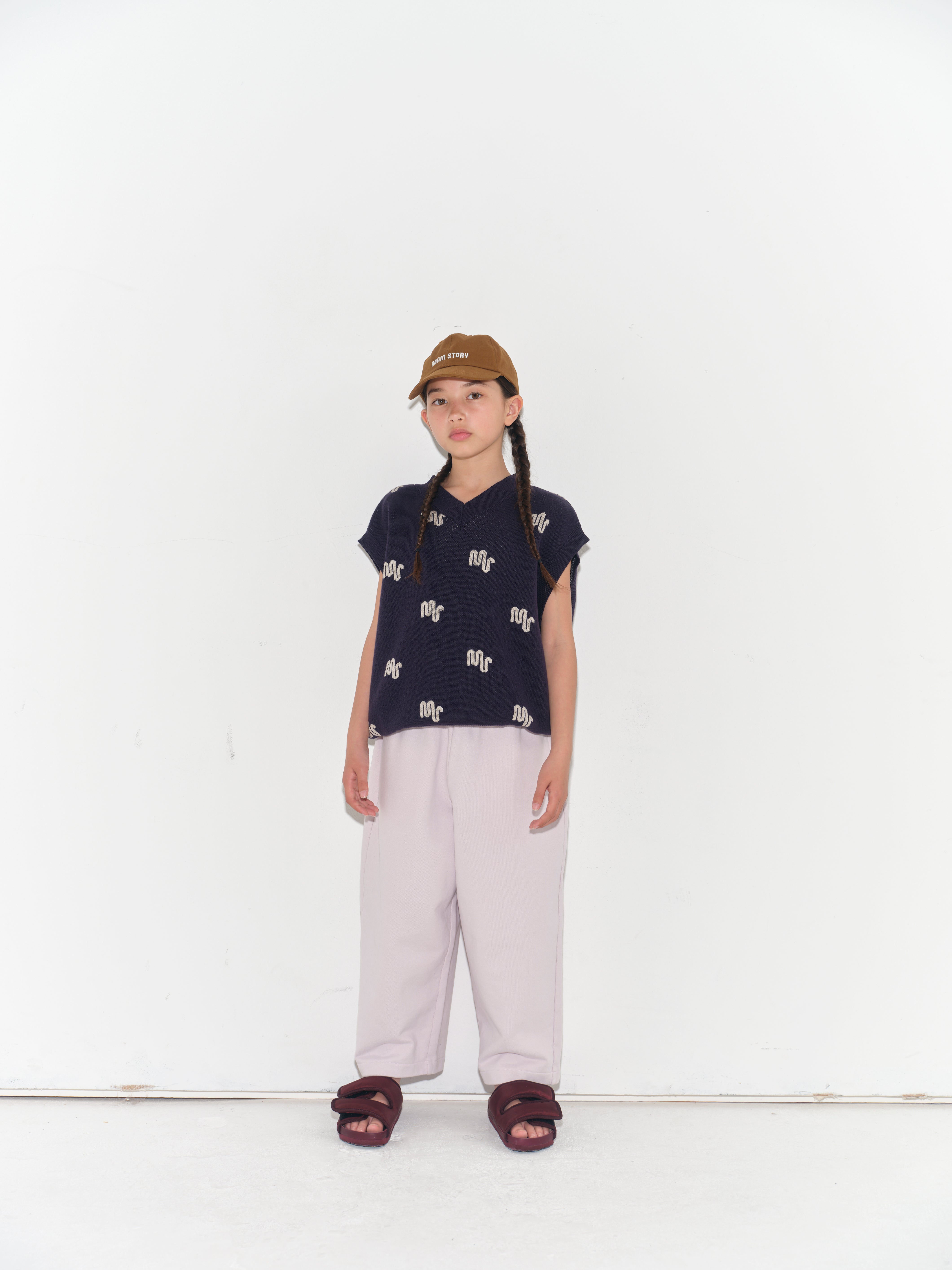 main story Cap Umber Twill