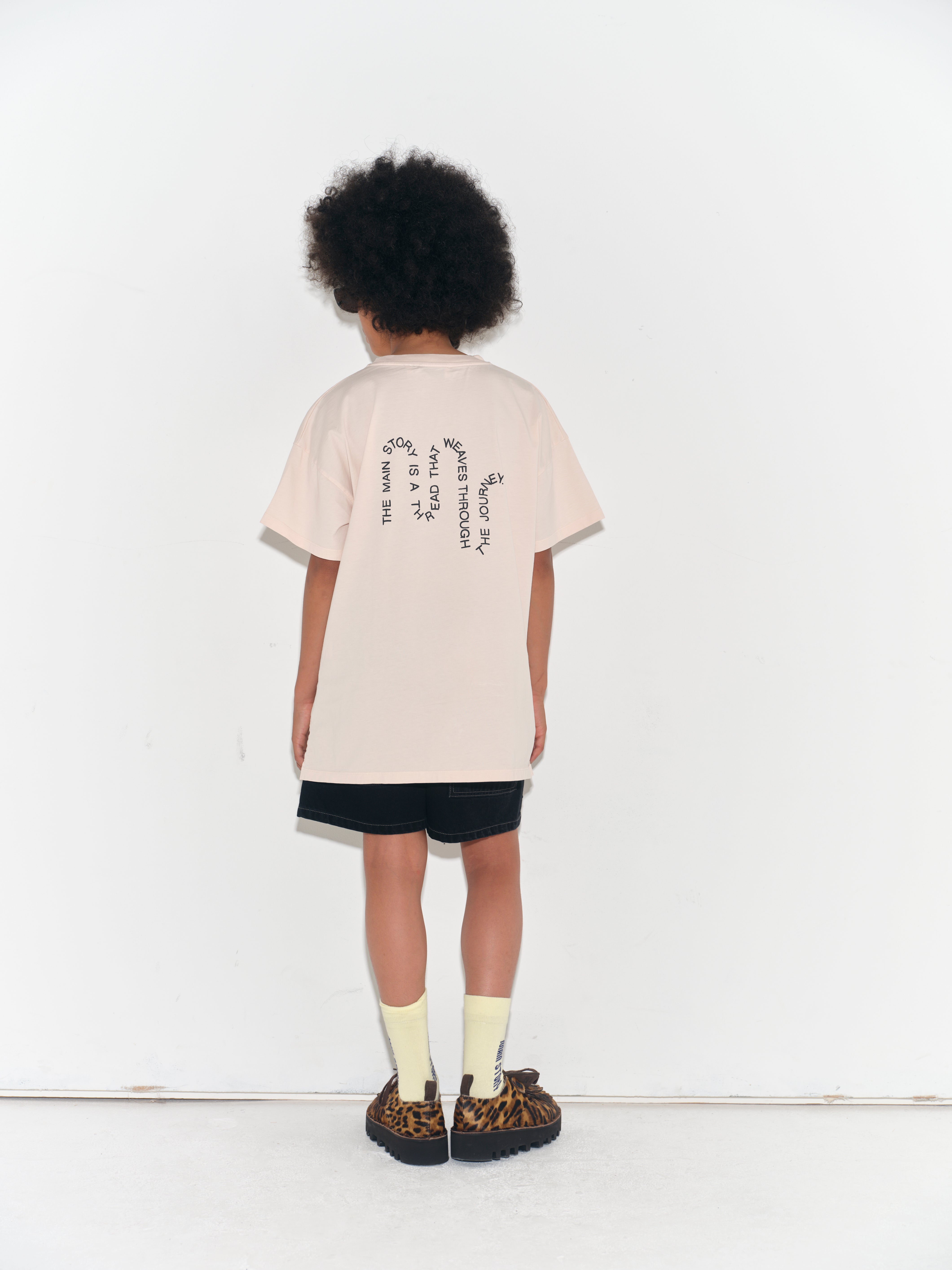 main story　Oversized Tee  Pink Tint