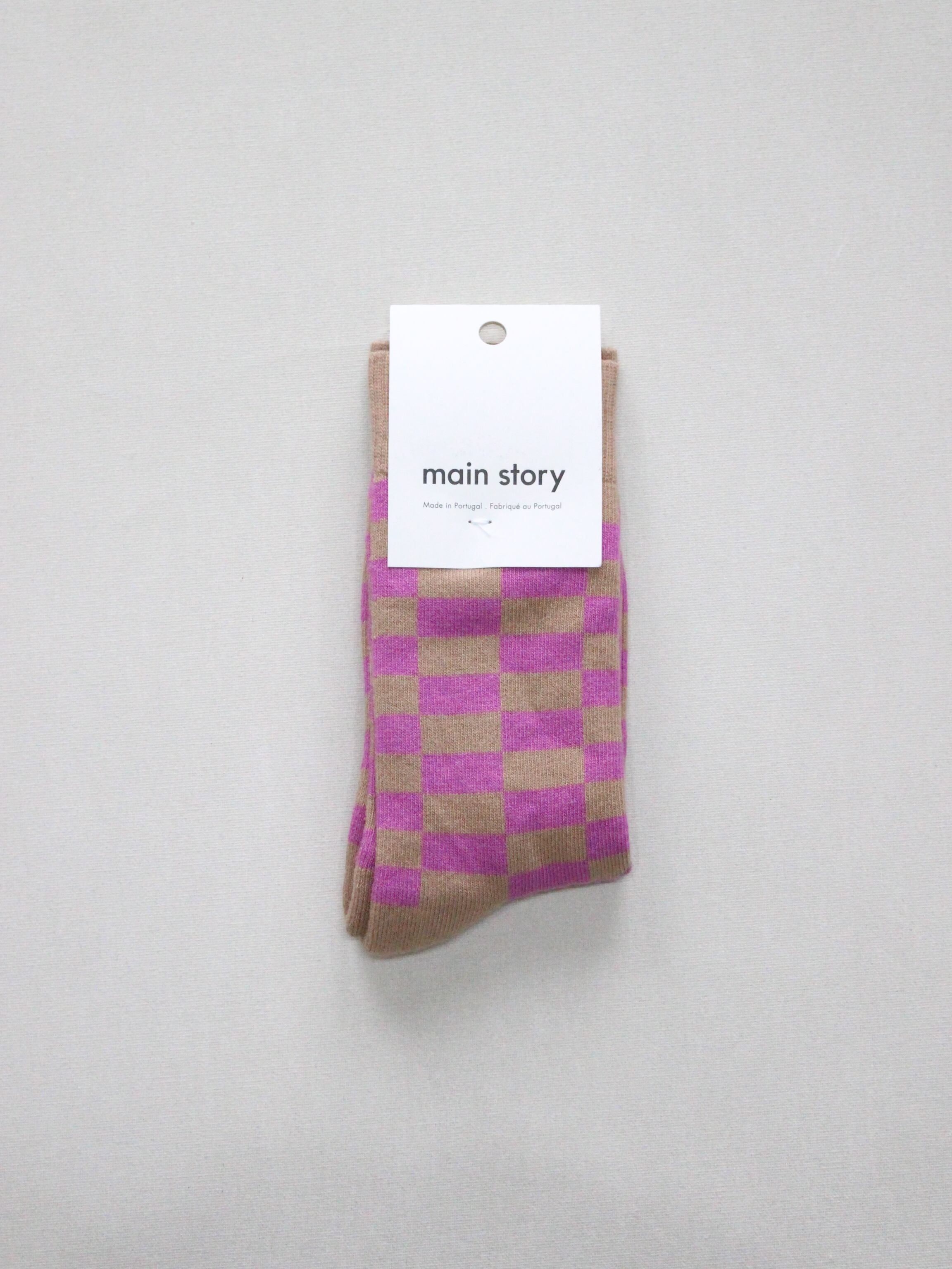 main story  Socks　Clay