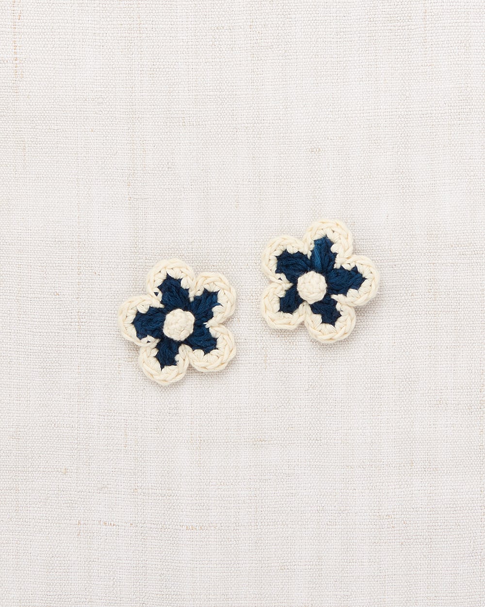 Misha & Puff Medium Flower Clip Set/ Celestial