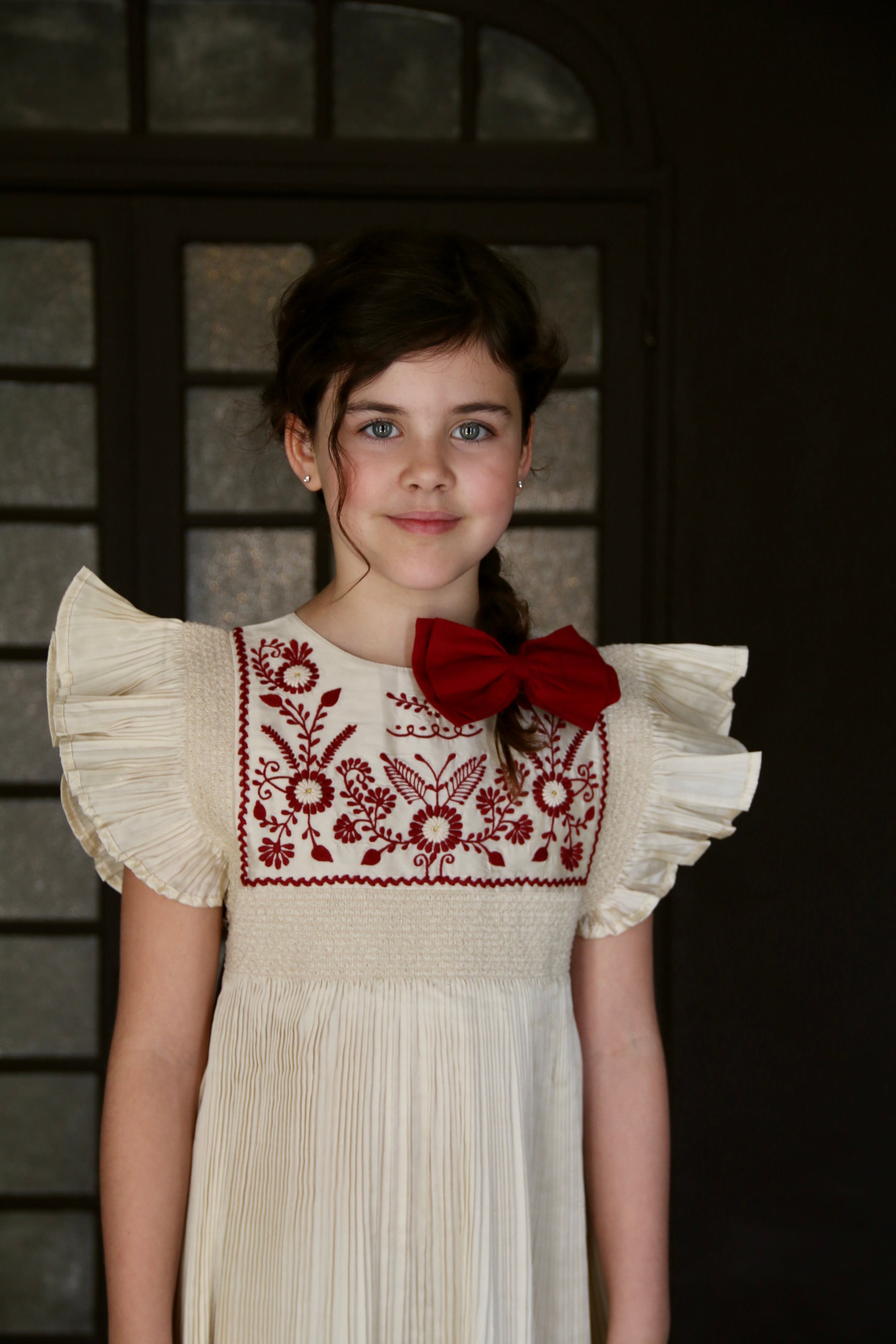 BONJOUR DIARY  Dress pleated ivory taffetas