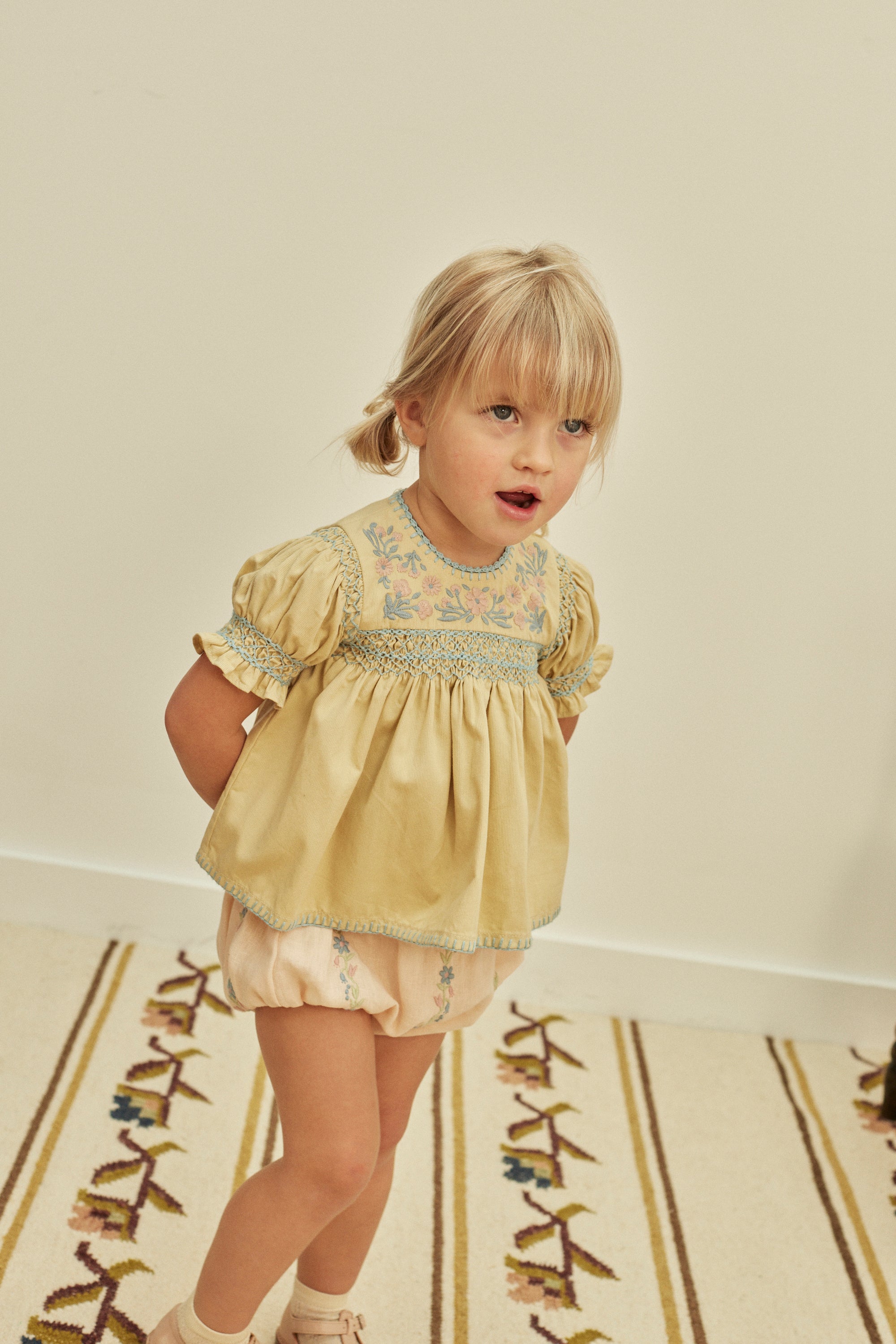 APOLINA  BABY DORA BLOUSE - CLOUD