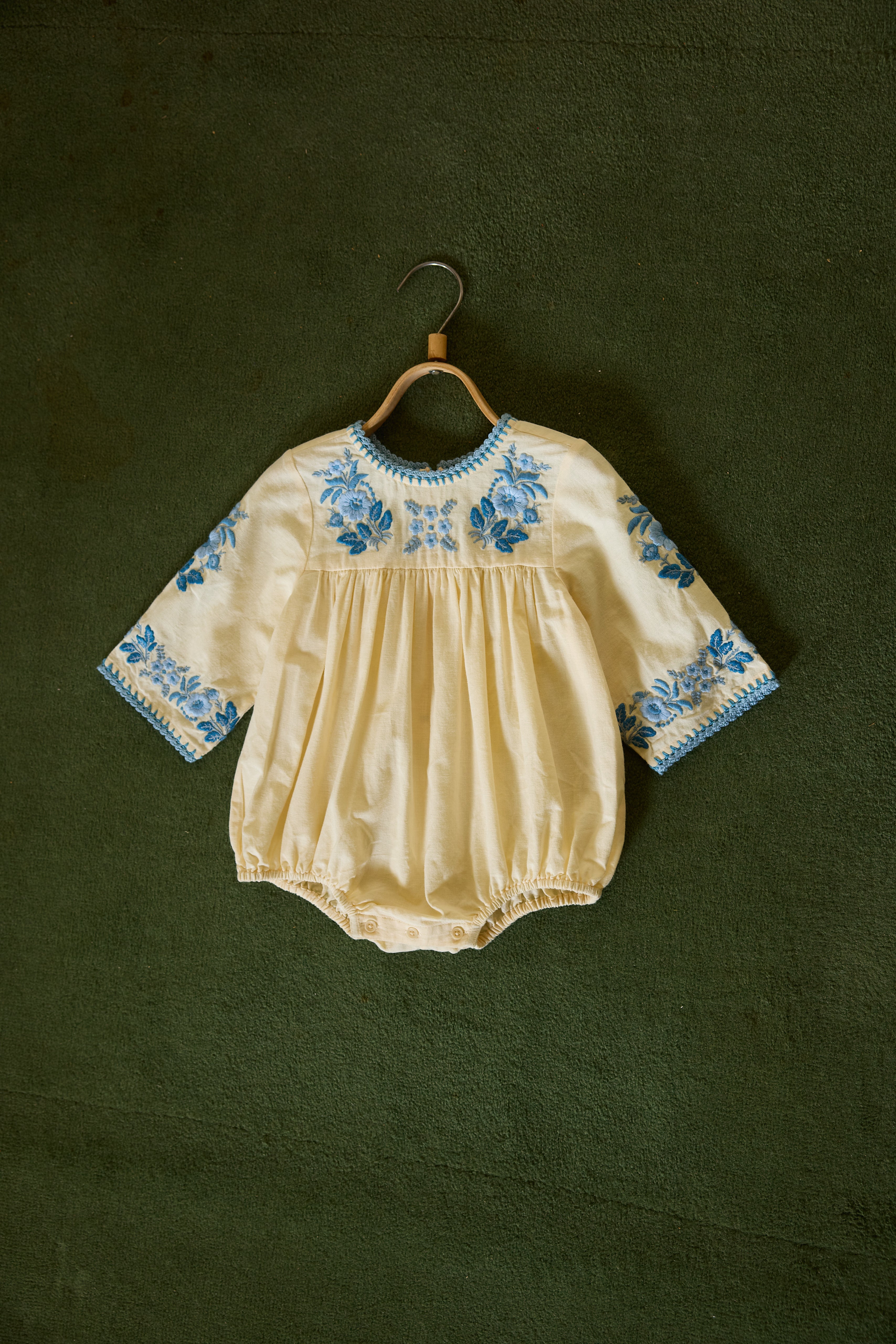 ロンパース・カバーオール Apolina stevie romper 12-18m APOLINA BABY STEVIE LS ROMPER - CREAM