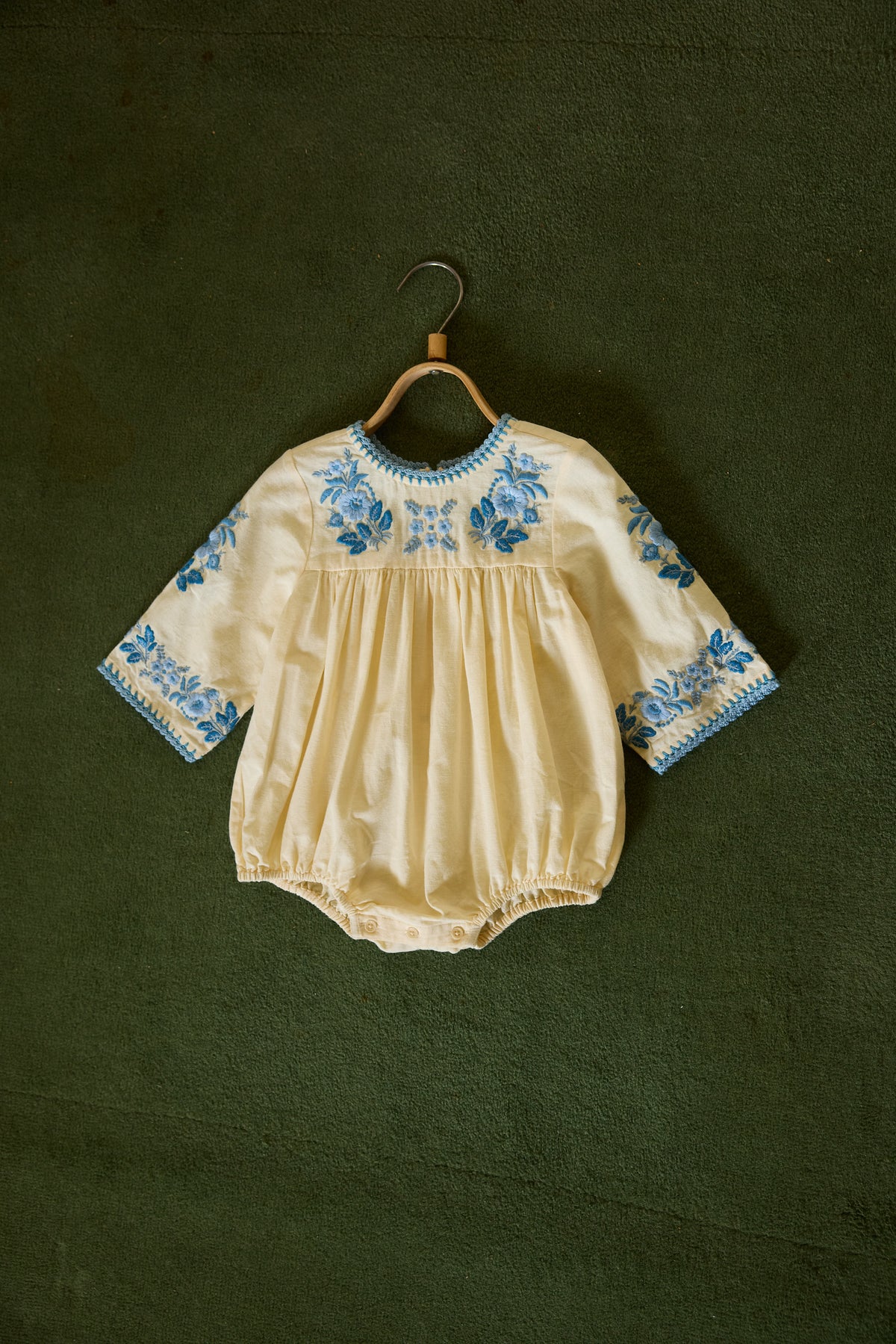 APOLINA  BABY STEVIE LS ROMPER - CREAM