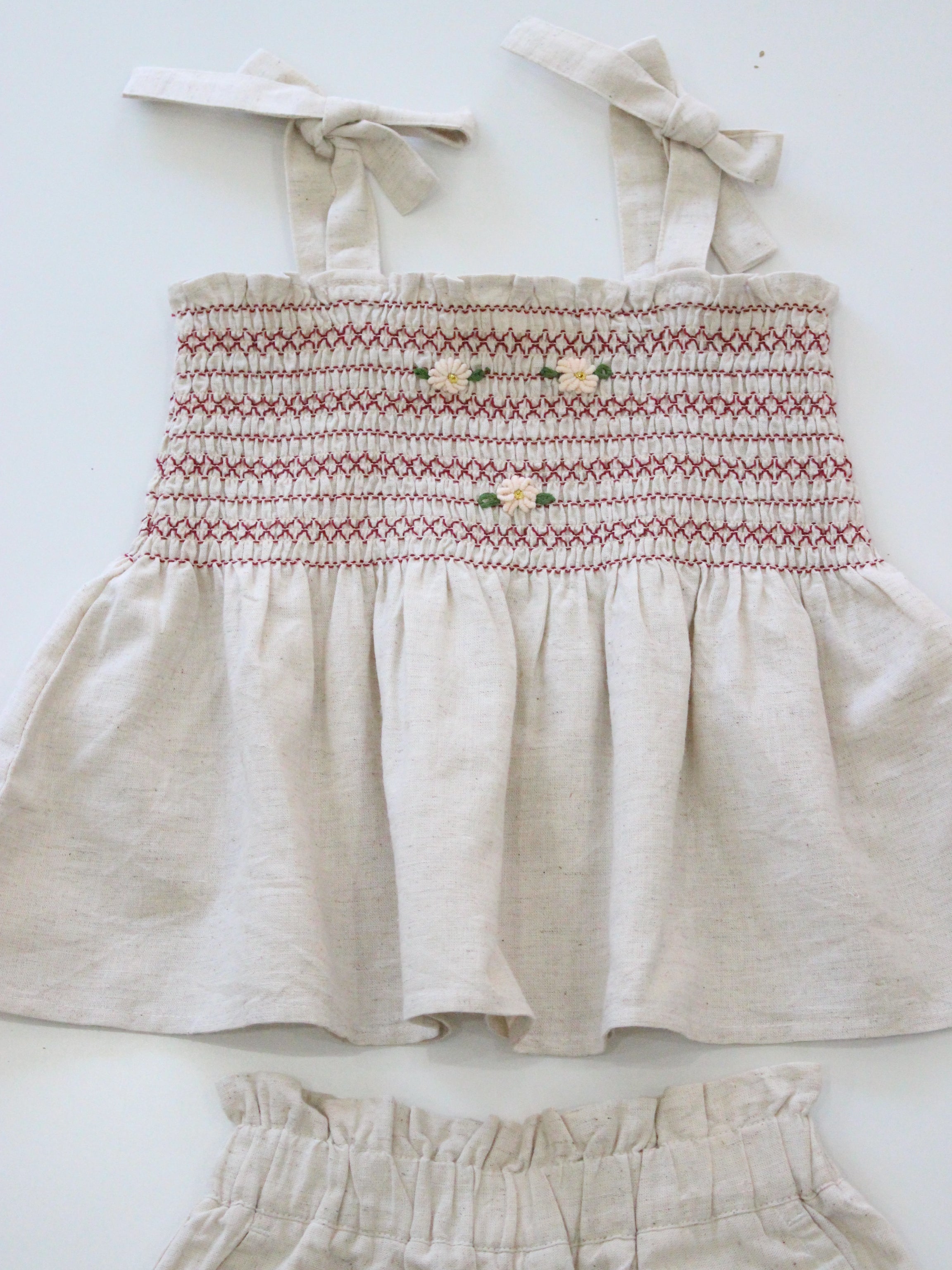 BONJOUR DIARY   Shorts & top set Natural cotton flex with multi color eyelet emb