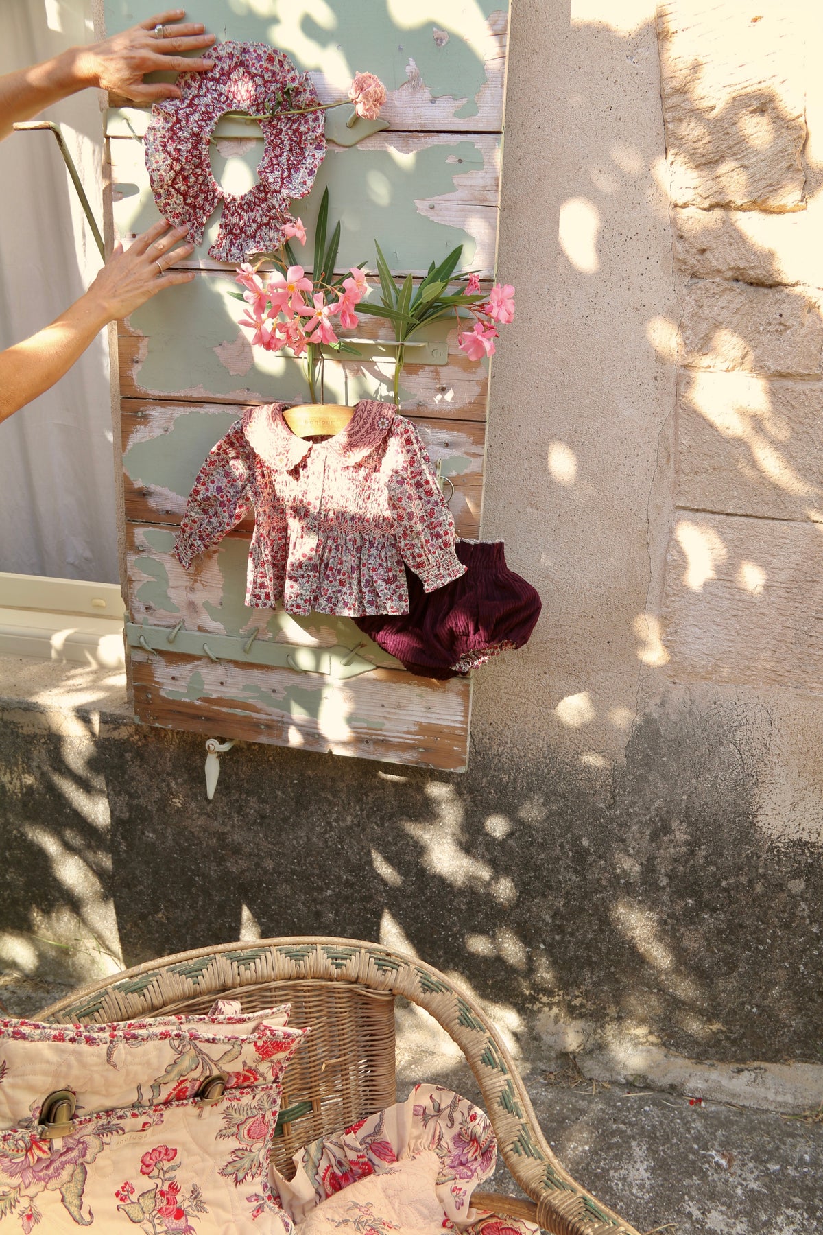 BONJOUR DIARY Reversible baby bloomer Flowers field print