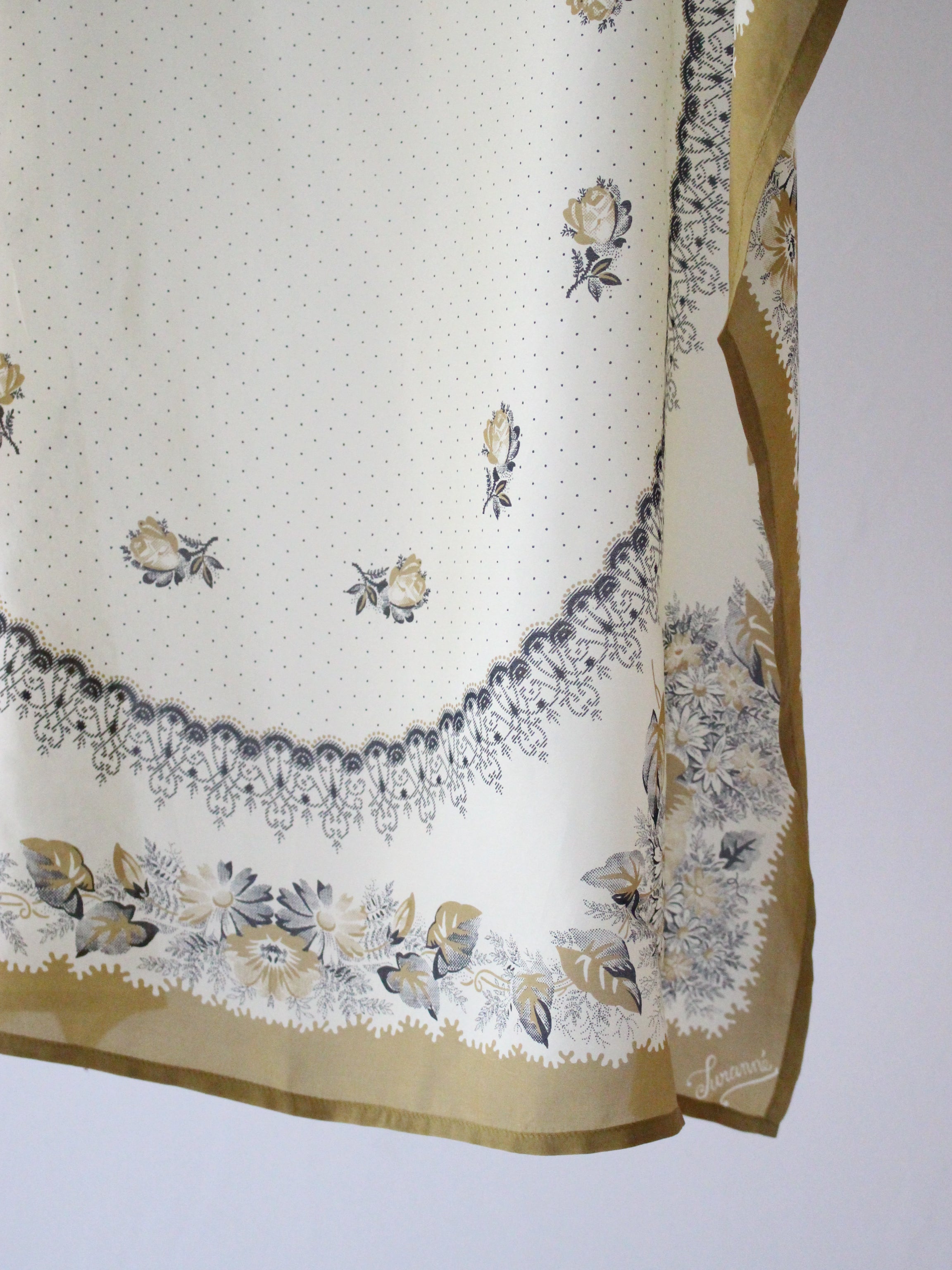 Suranné    Poppies bandana Curry "Poppies" print - silk