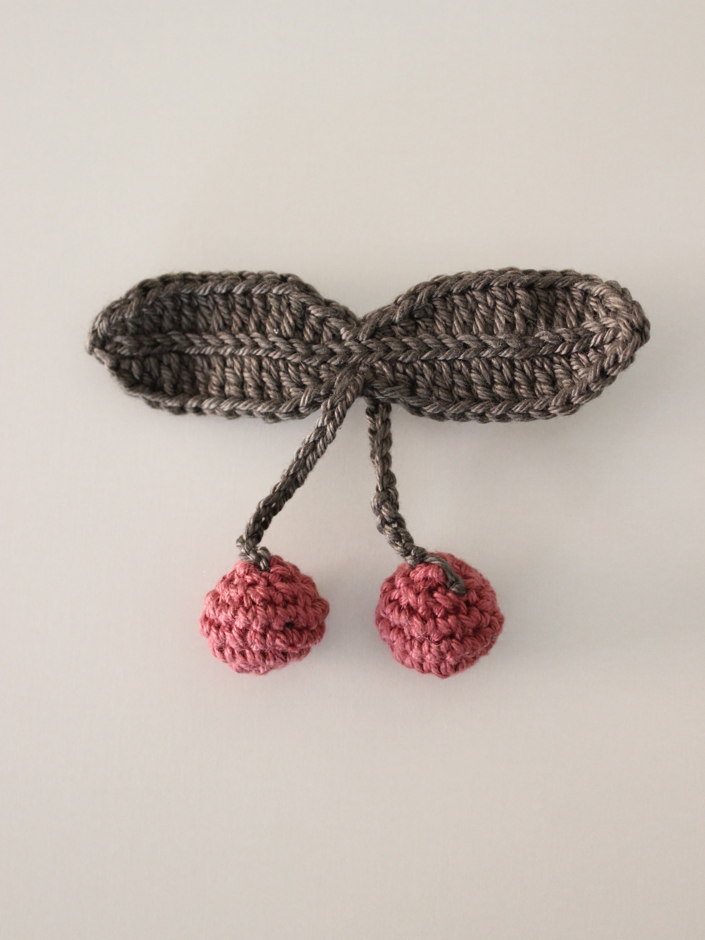 little cotton clothes  Crochet Hair Clip Cherries