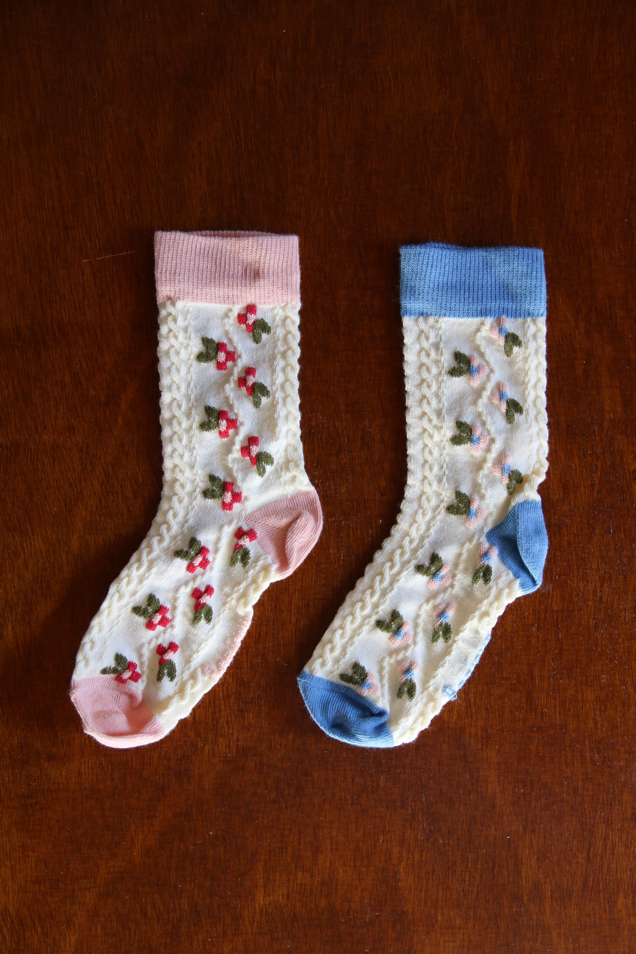 BONJOUR DIARY   "Farandole" flower socks Pink