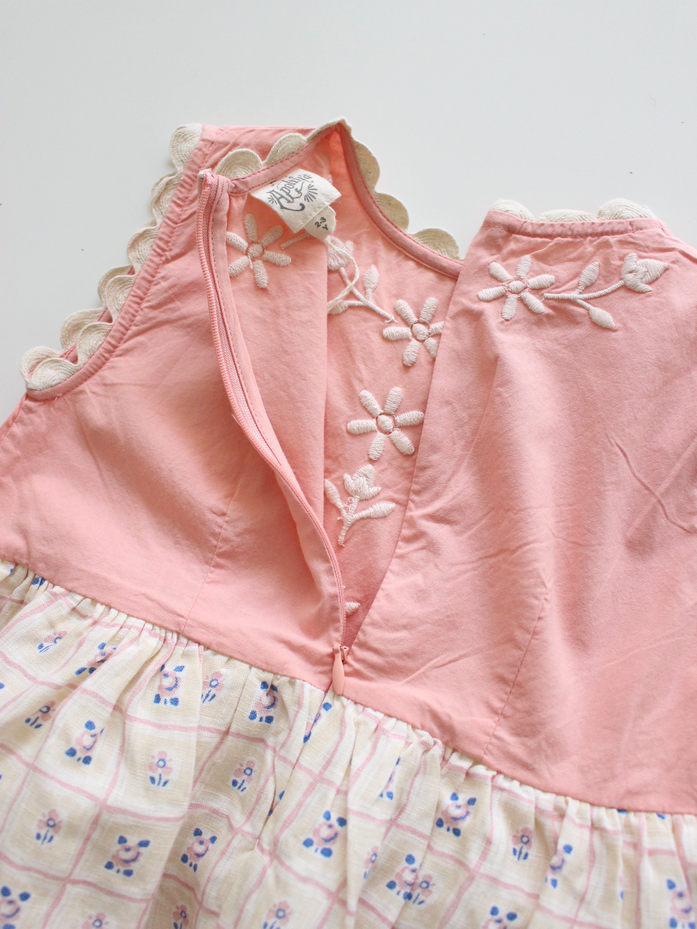 APOLINA  LOLA DRESS  ROSEPANEL CREAM/PEONY