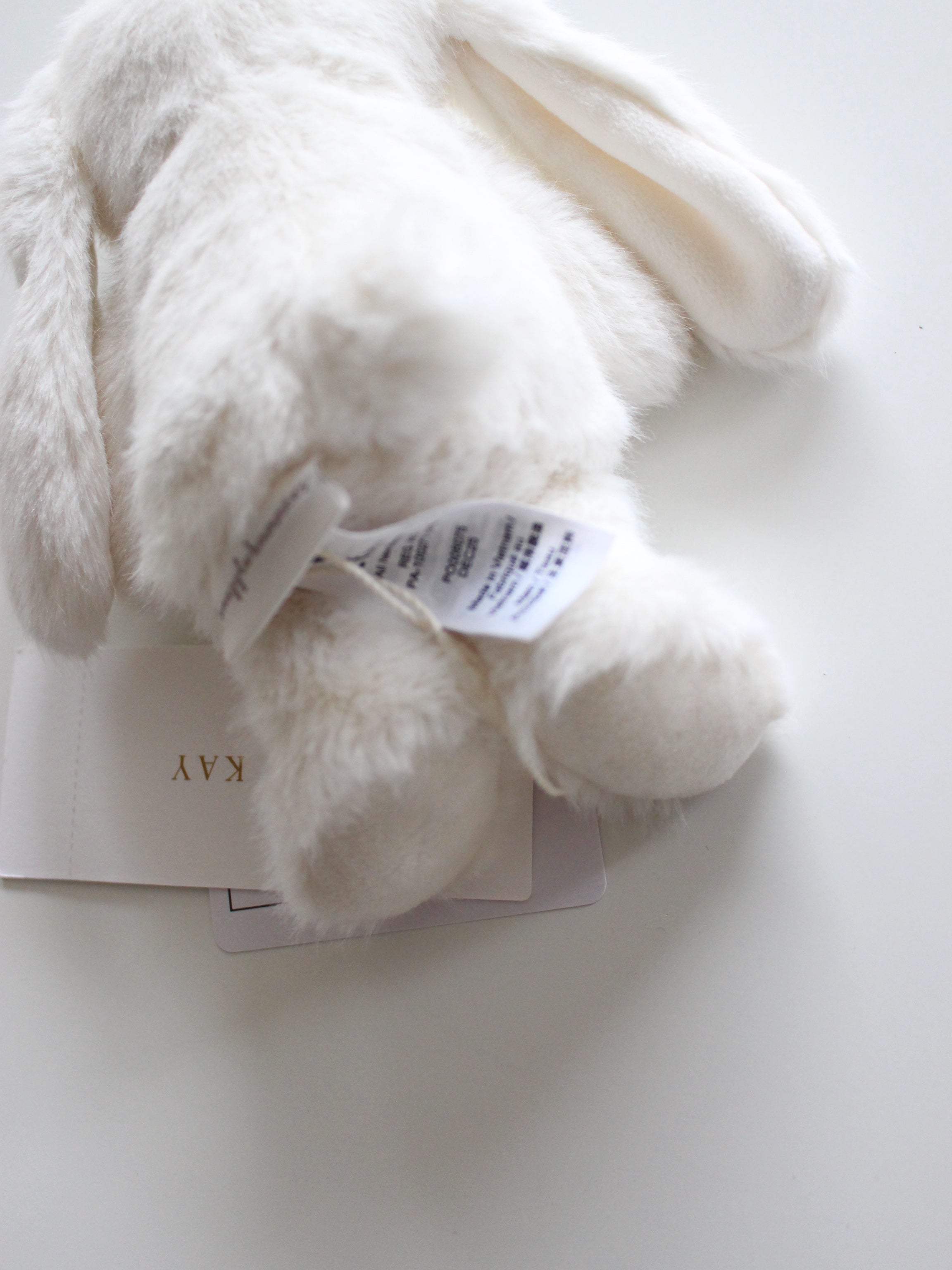 Snuggle Bunnies  Penelope  15cm  ivory
