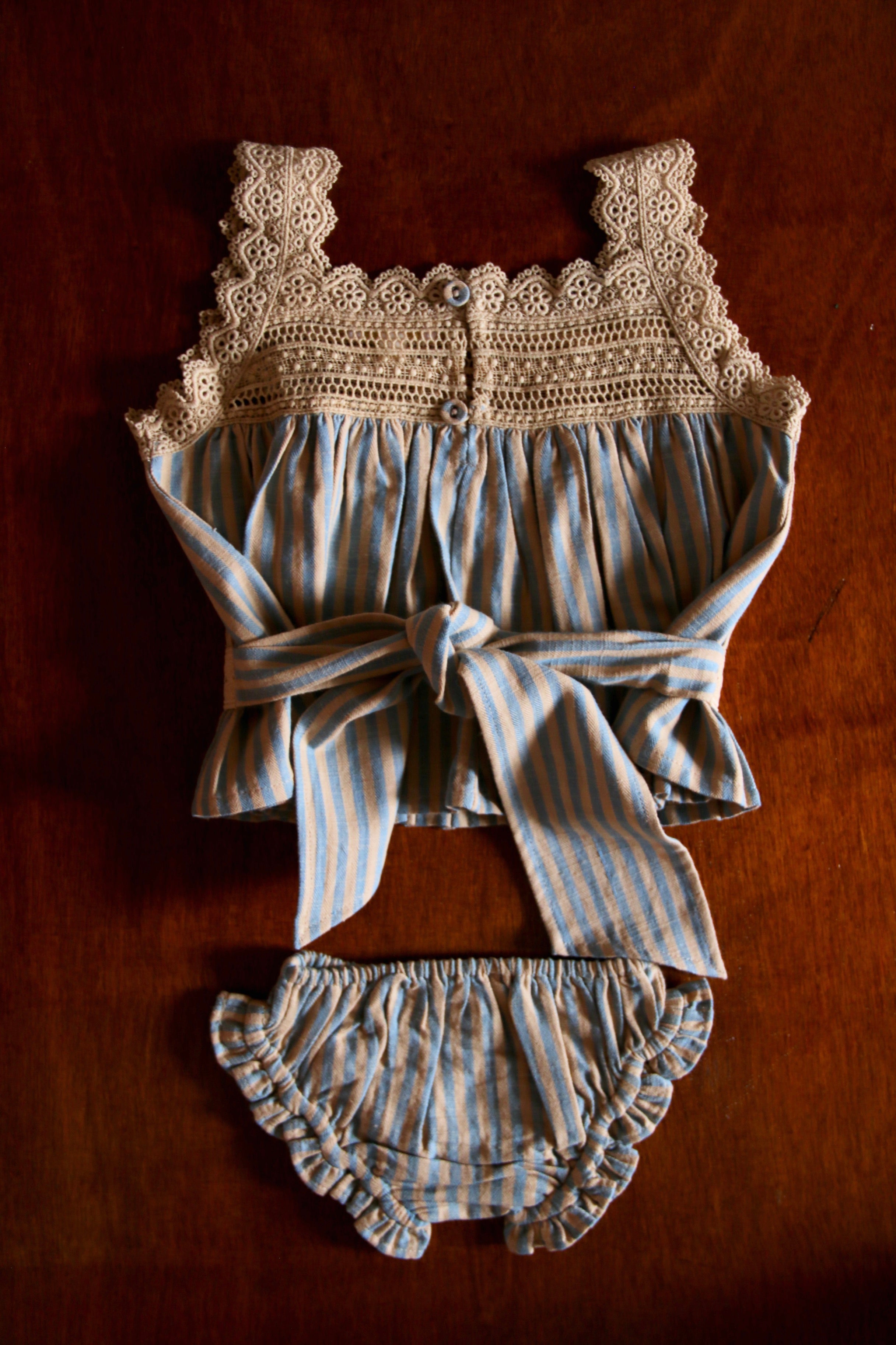 BONJOUR DIARY  Set - top & panty Blue transat stripe