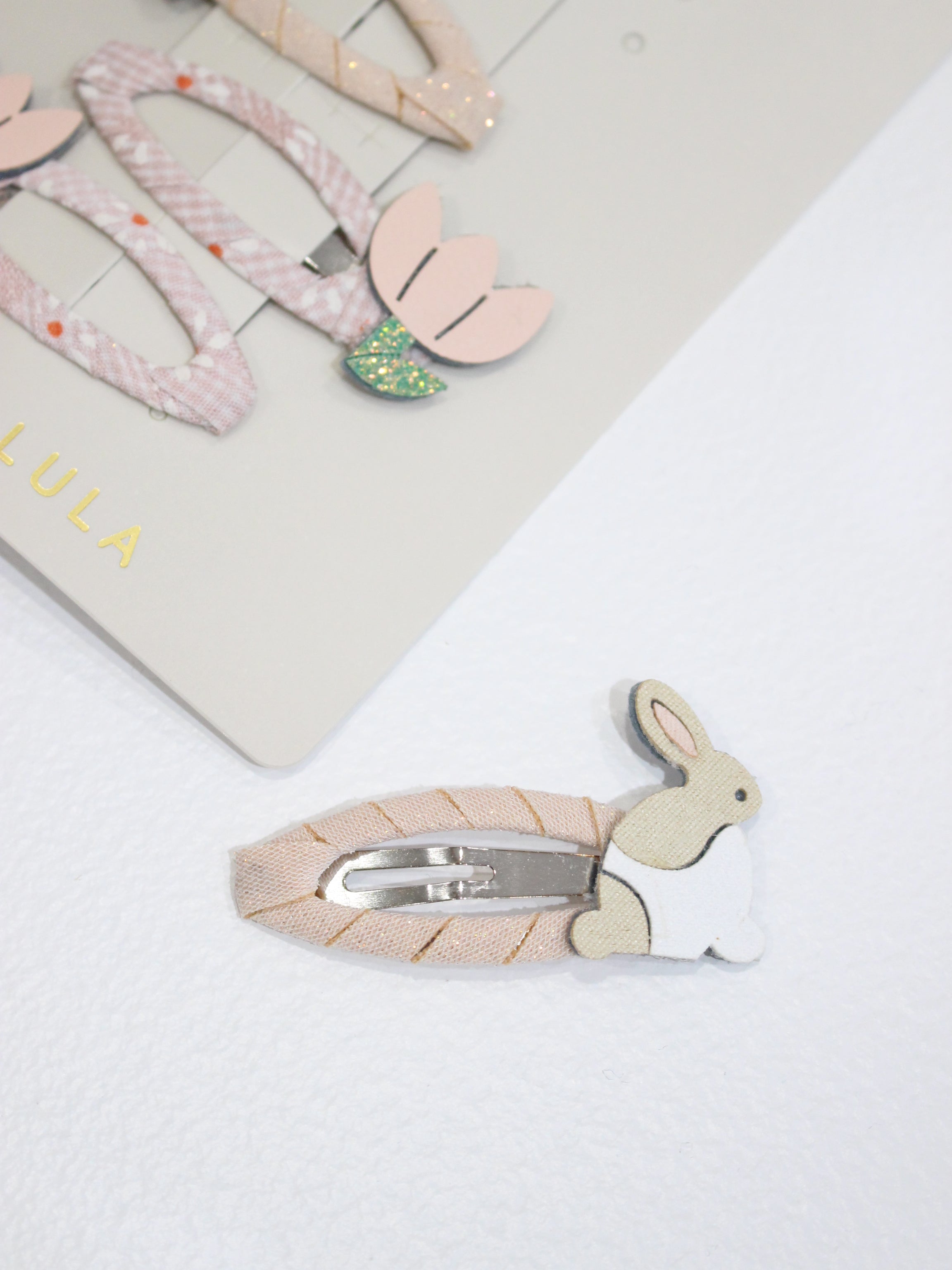 MIMI & LULA  BUNNY & FLOWER CLIC CLACS
