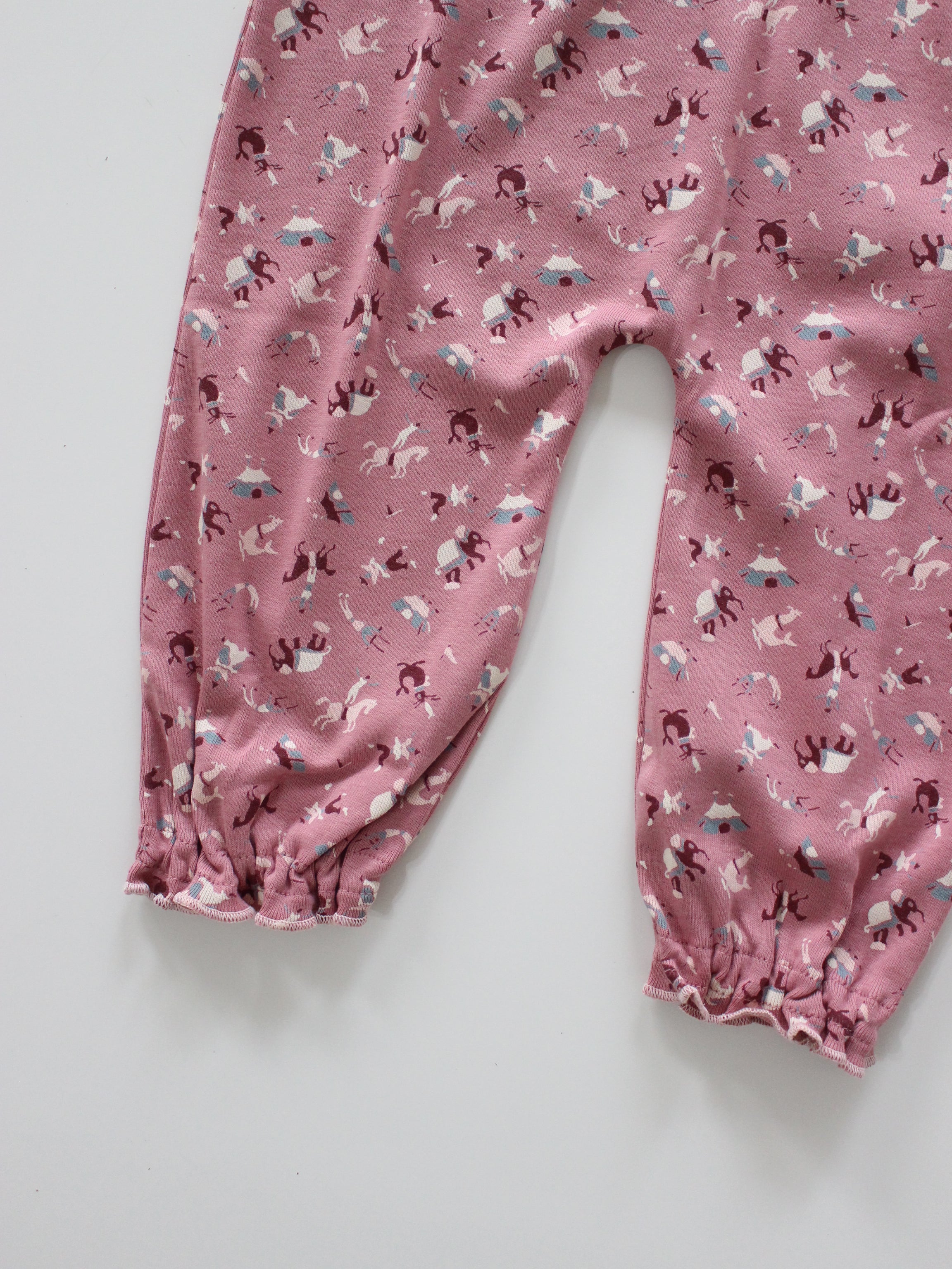 Misha & Puff BABY PIERROT ONESIE (ANTIQUE ROSE CIRCUS) 26aw Drop1