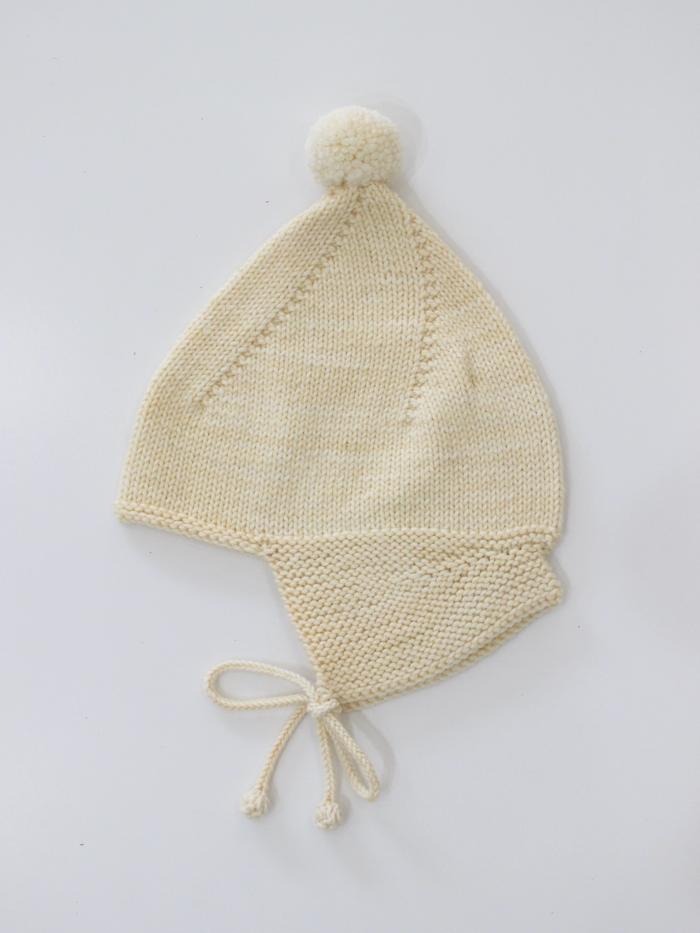 Misha & Puff   BABY POINTY PEAK HAT SHORTBREAD  26FA Drop2