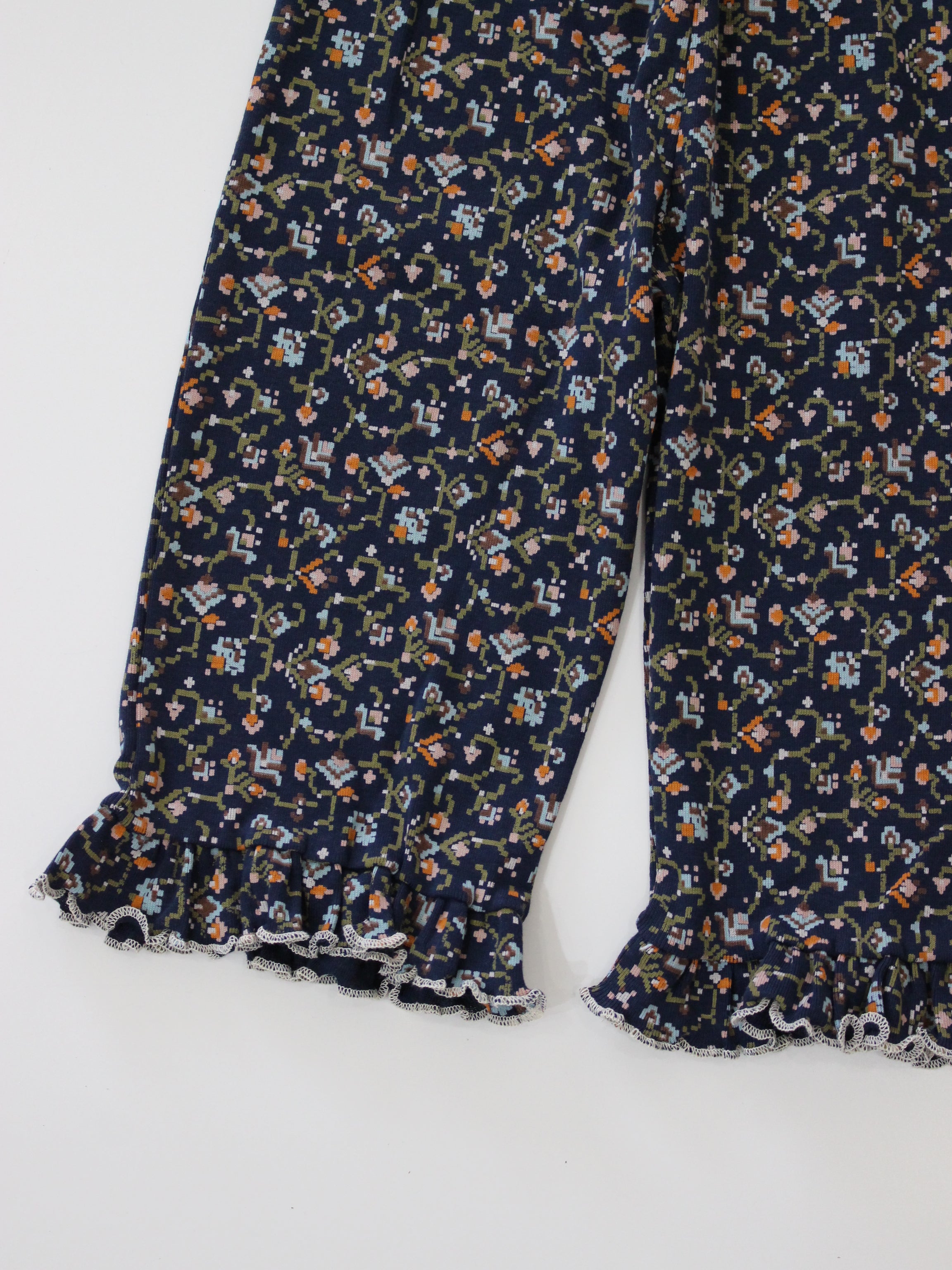 Misha & Puff  RUFFLE PEDAL PUSHER ASTRONOMY MILLEFLEURS   26FA Drop2