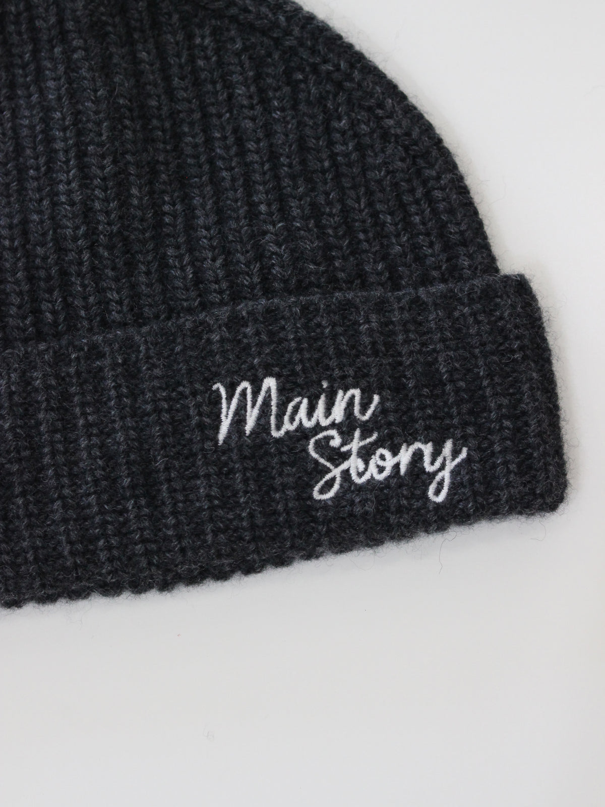 main story  Beanie  Charcoal