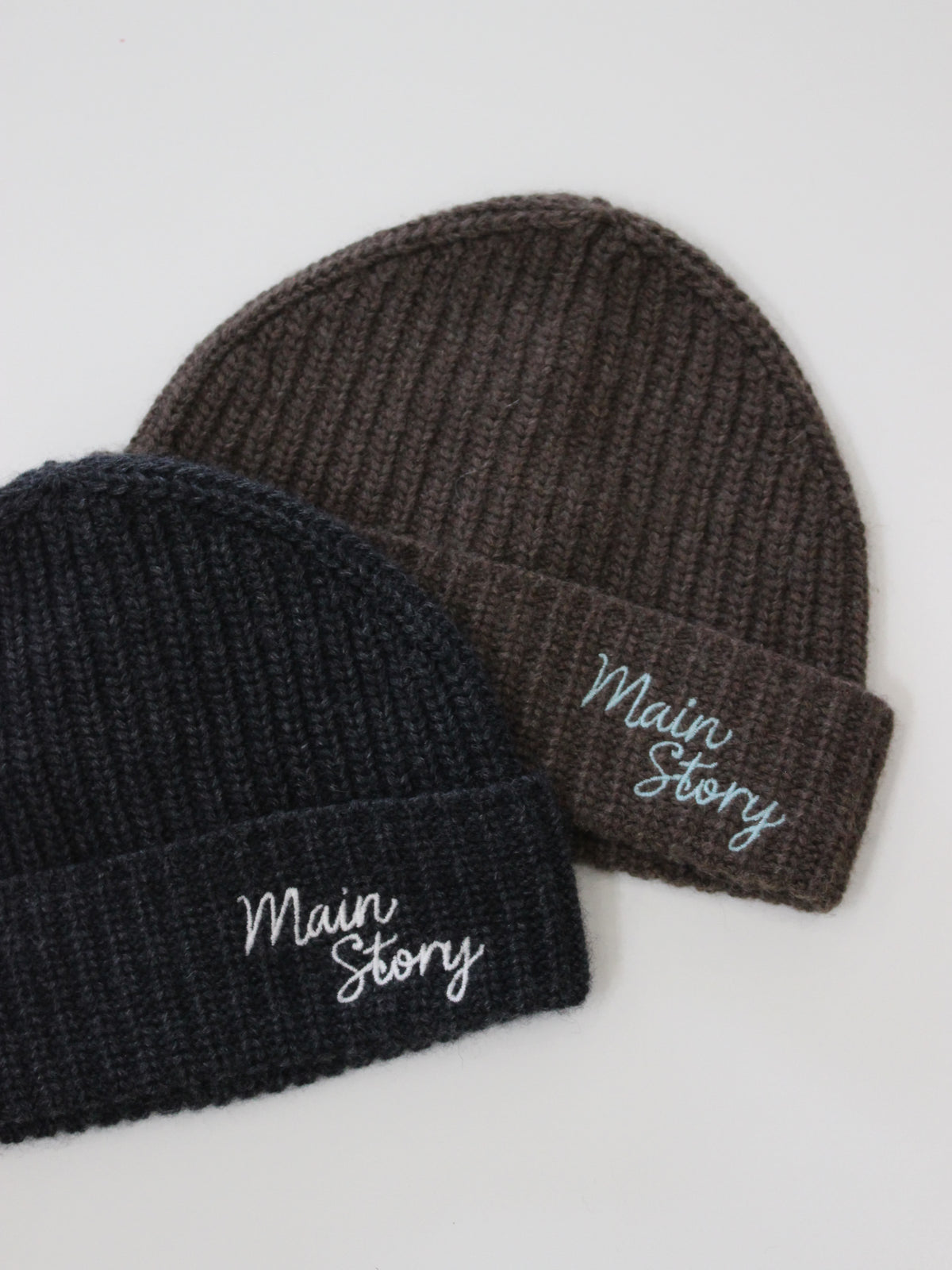 main story  Beanie  Charcoal
