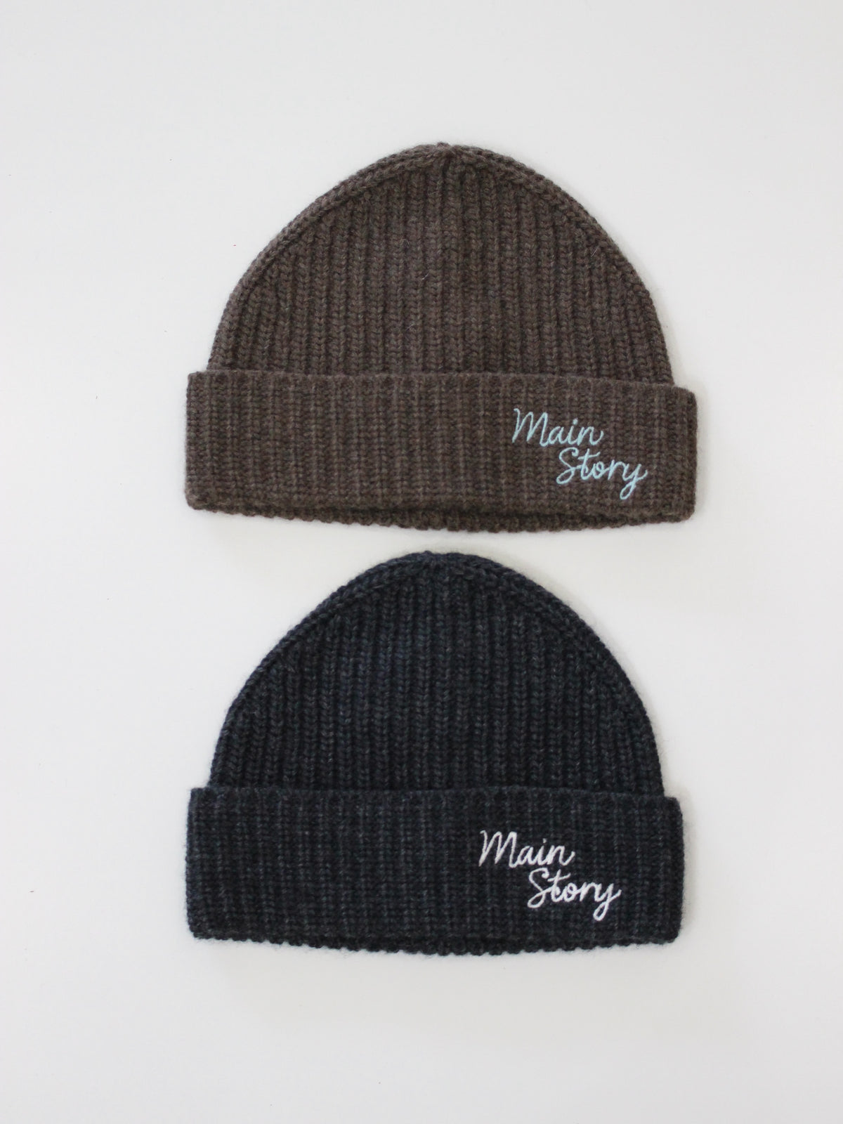 main story  Beanie  Charcoal