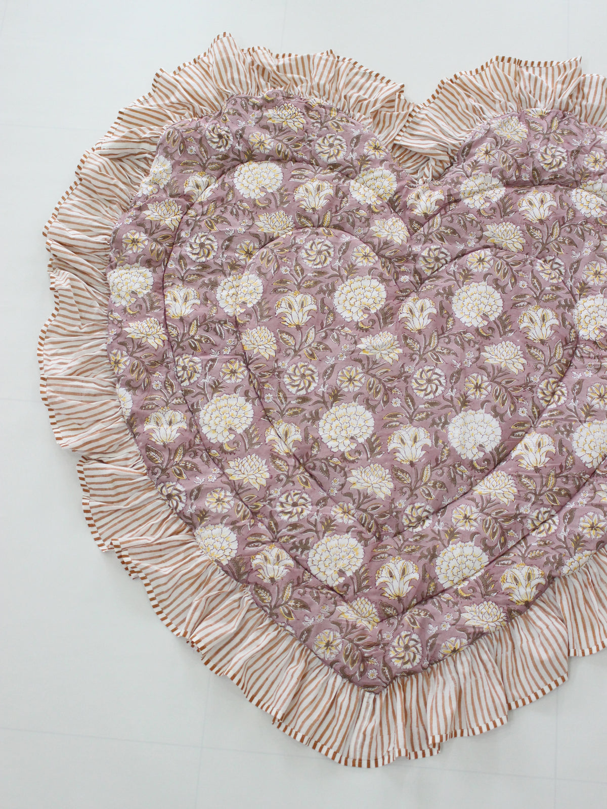 saruche  Heart Frill Mat　 Fujiiro