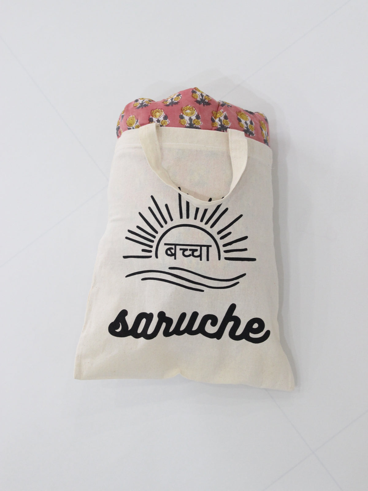 saruche  Heart Frill Mat　 Vintage Yellow