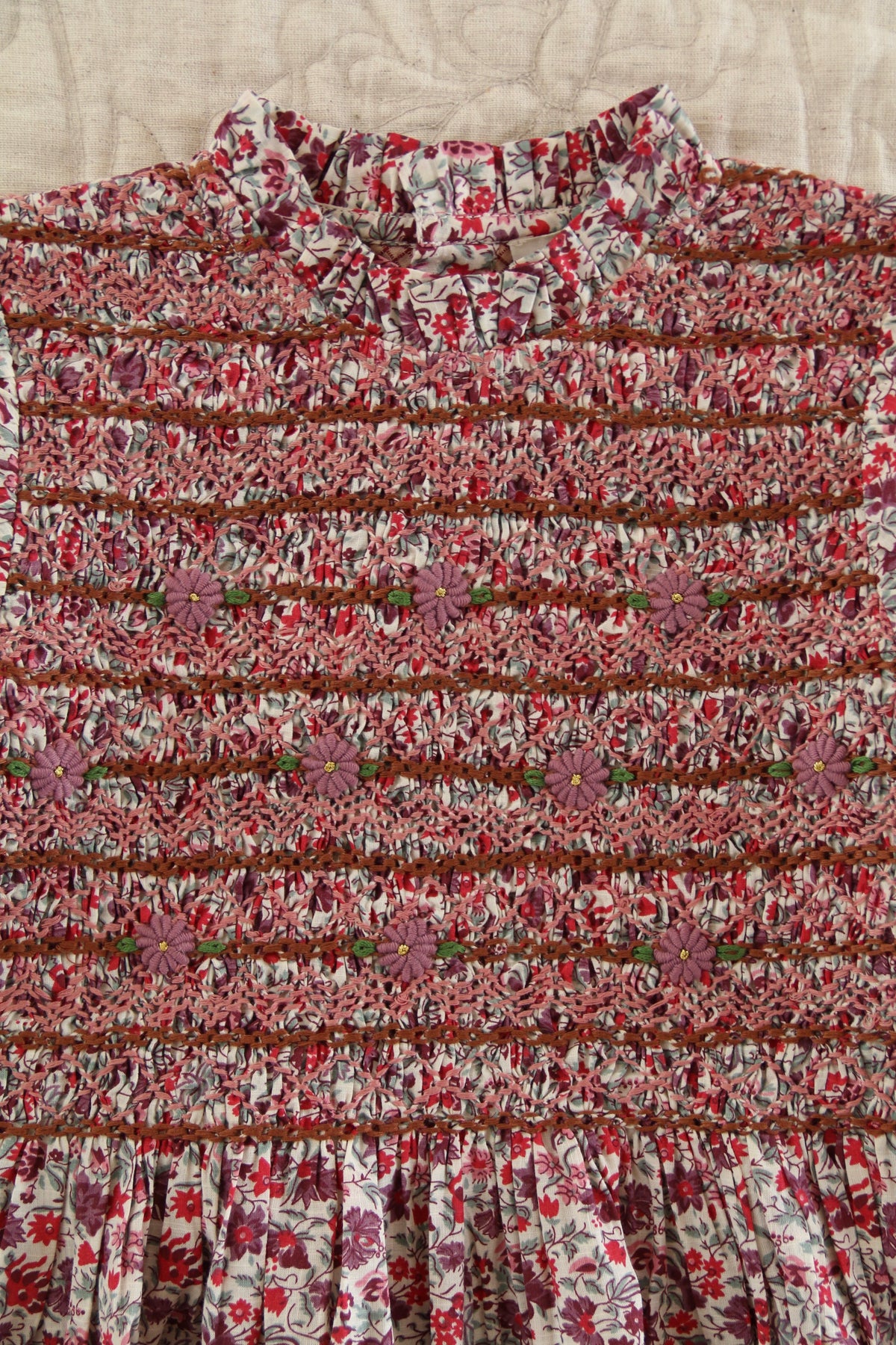 BONJOUR DIARY  Handsmock blouse with collar Flowers field print