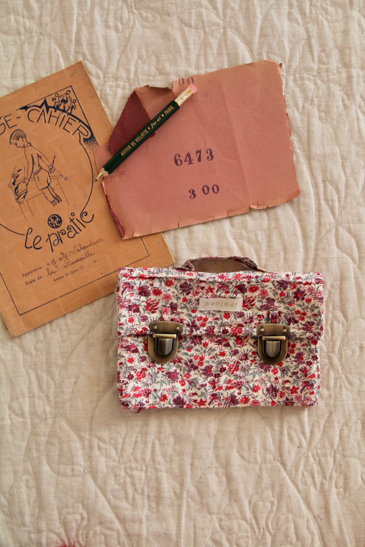 BONJOUR DIARY  Quilted school pencil case Flowers field print