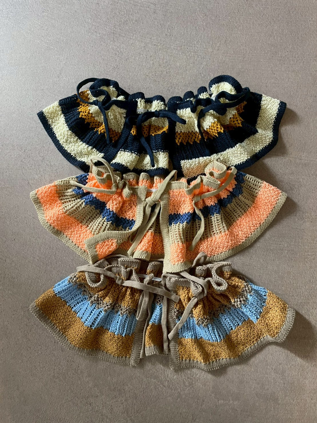 &pal    sukashiami border bustier    cream　sax