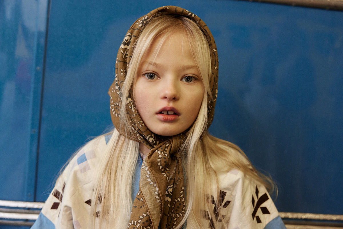APOLINA  SIGNATURE VOILE SCARF - CHOCOLATE