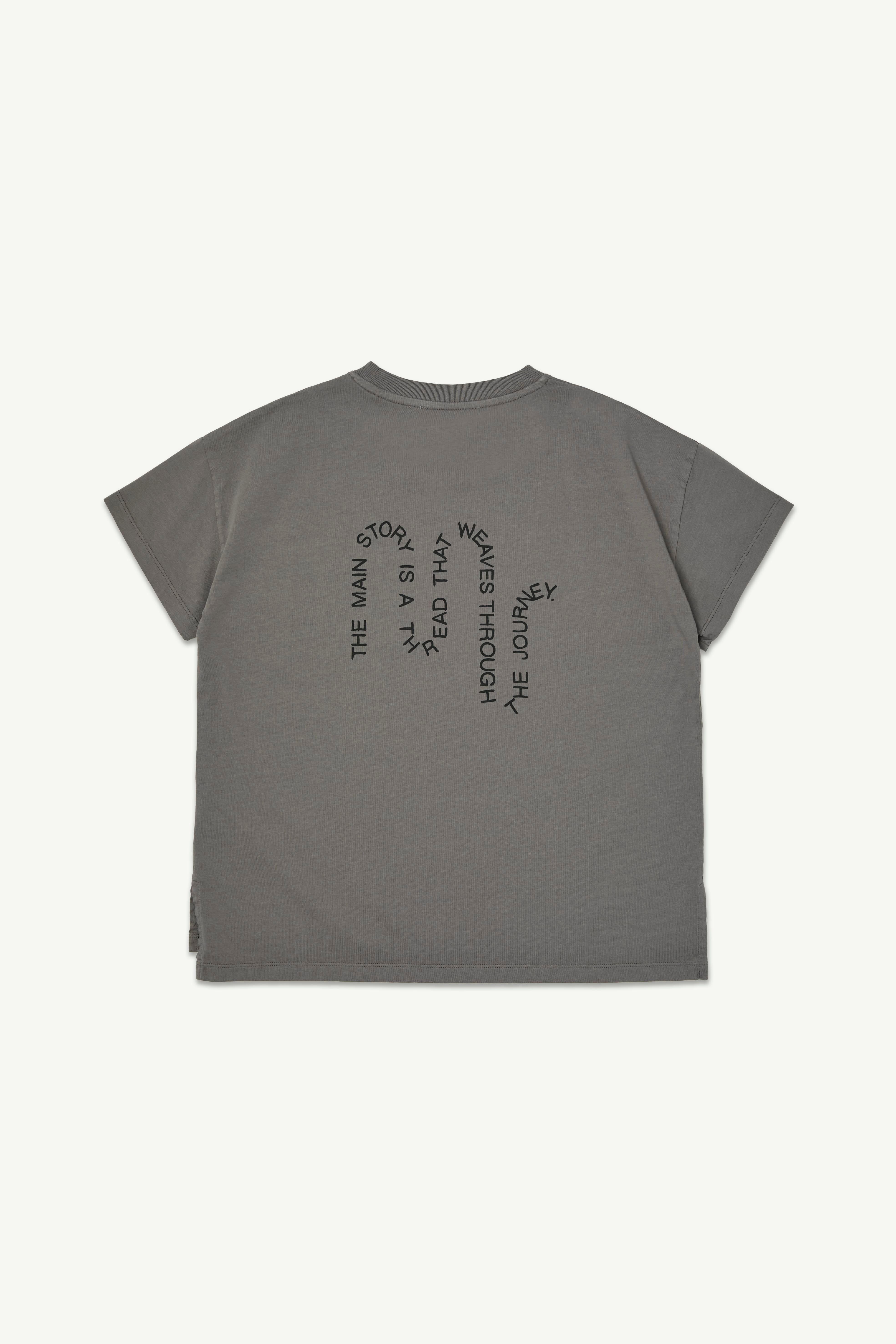 main story　Oversized Tee  Plum Kitten