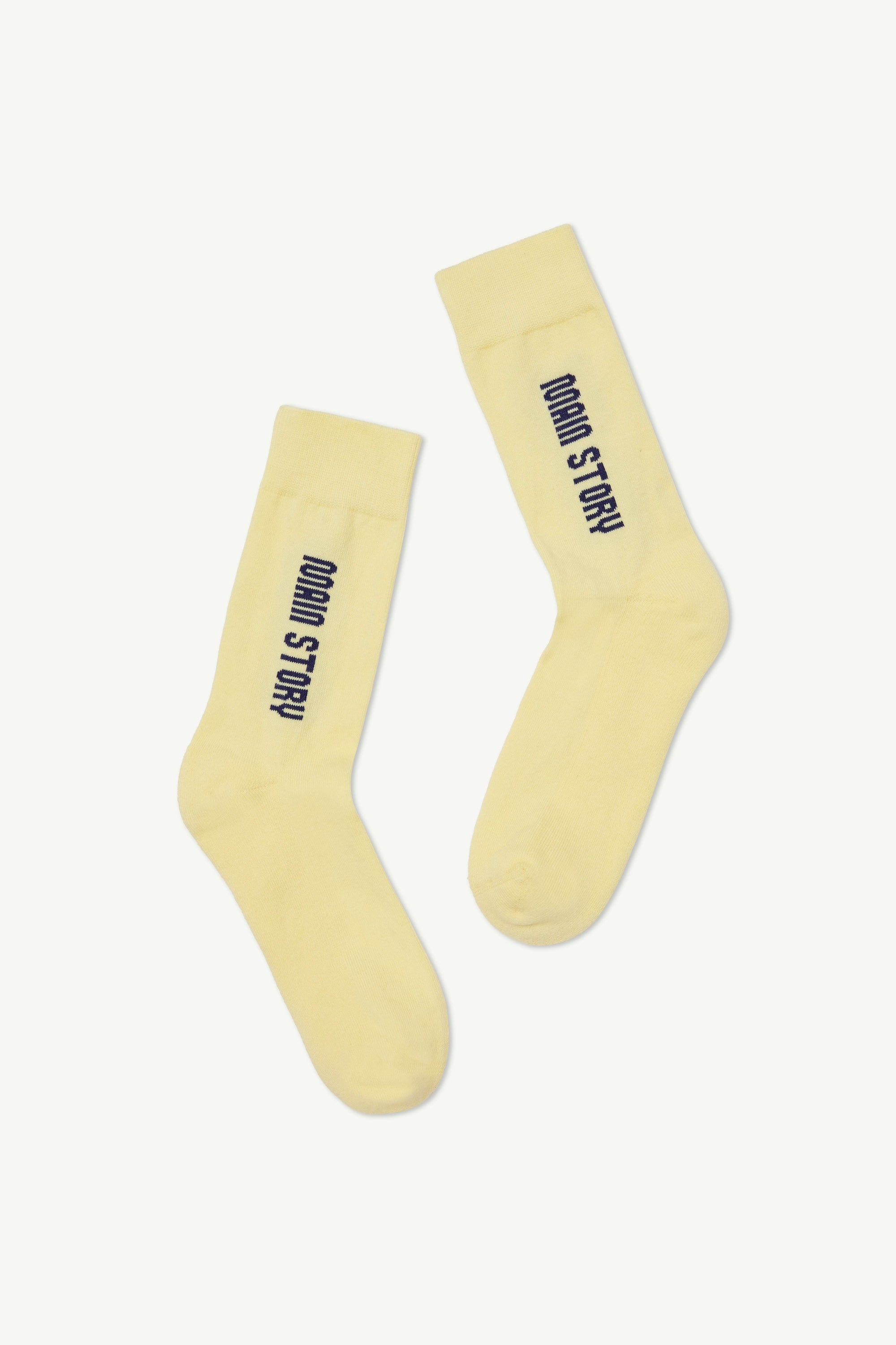 main story　Sock  Vanilla